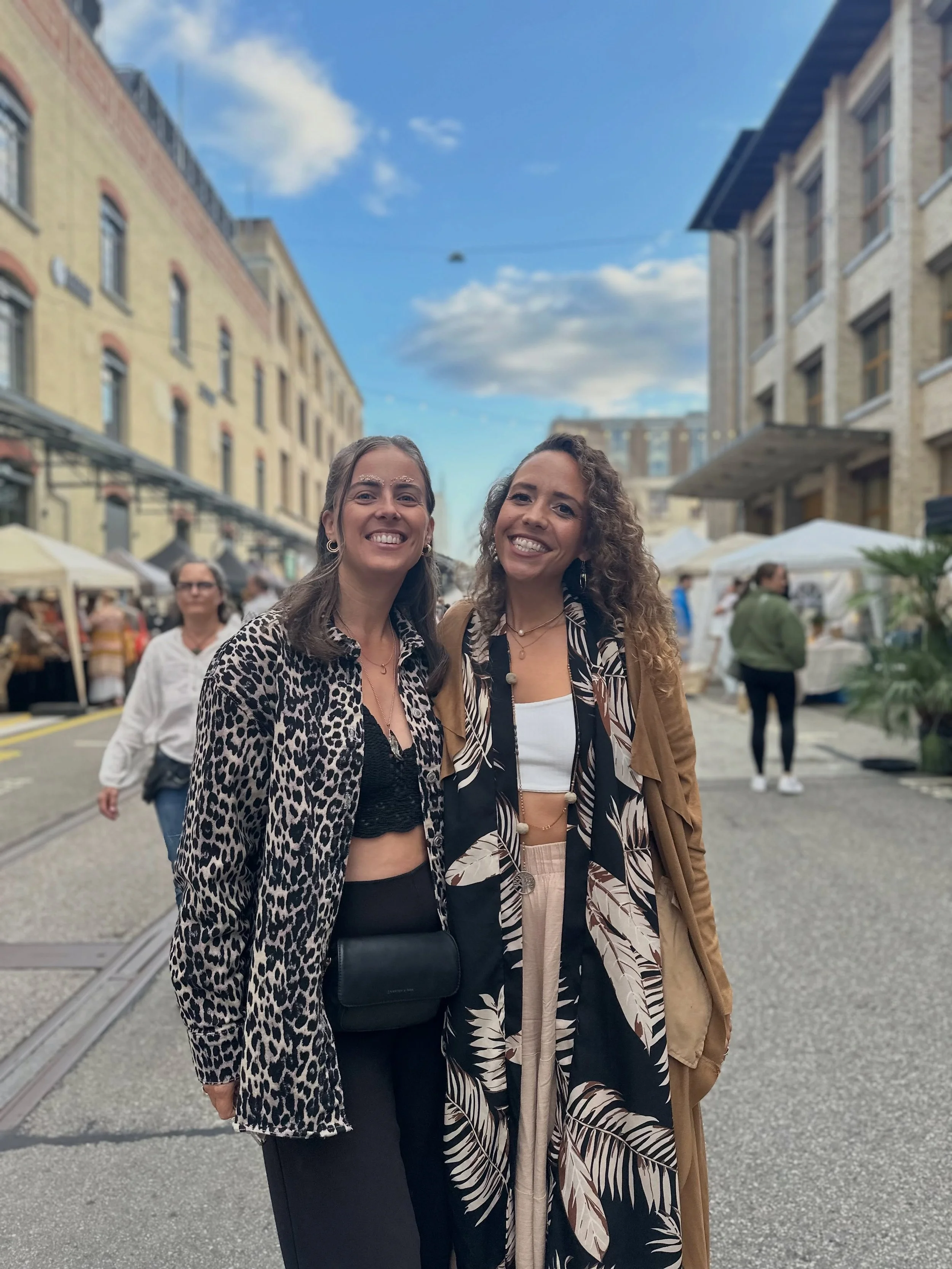 Overwhelmed with gratitude, overflowing with excitement&hellip; and also with a slight vulnerability hangover. 😬😅

FLOW &amp; FREQUENCY 🪽 EVENT UPDATES 🔥

Some of our content about our Yoga class with headphones and music has been going viral (74