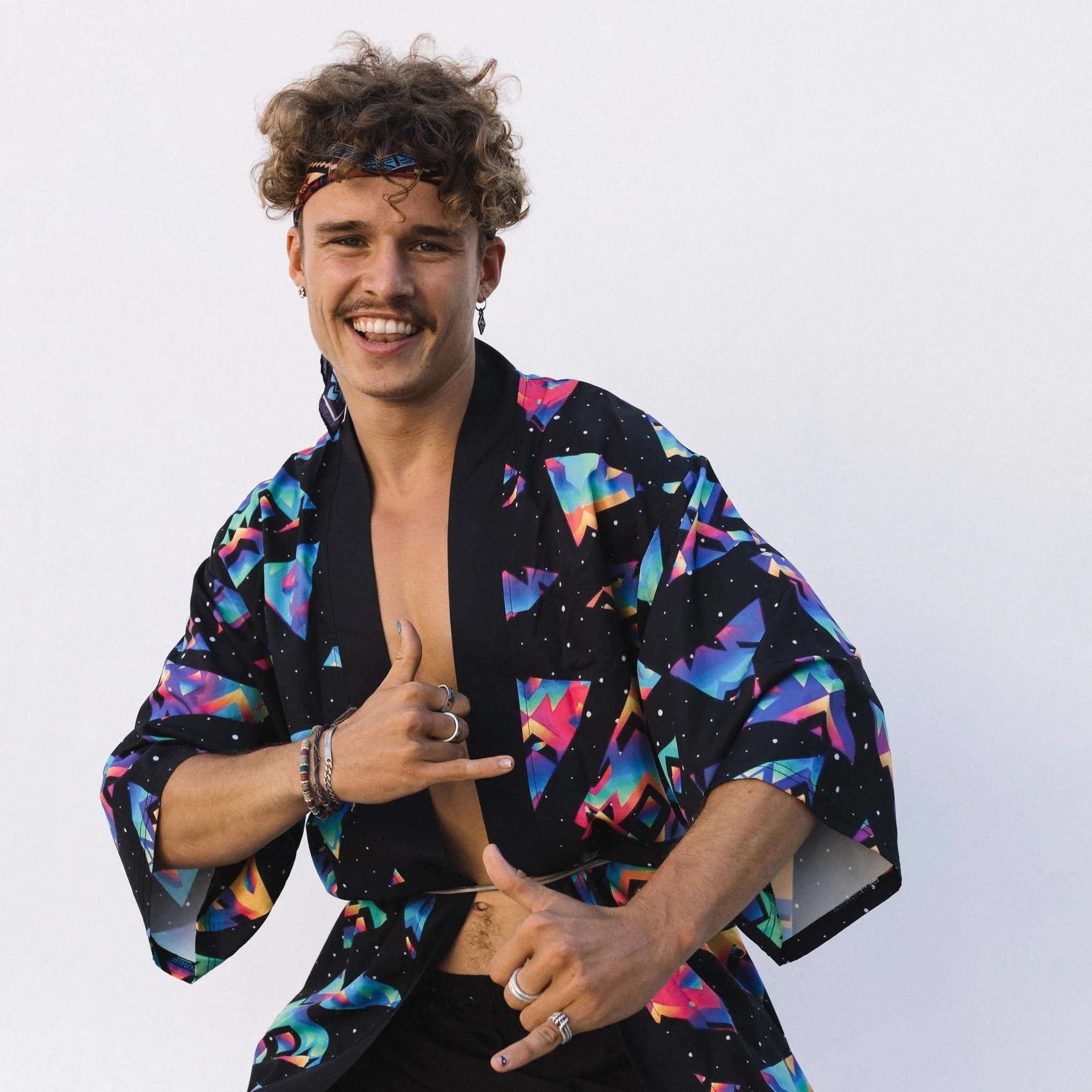 #143 Playfulness is the Key to Joy with Nic Huzz