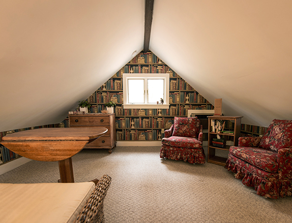 The loft sitting area/library.