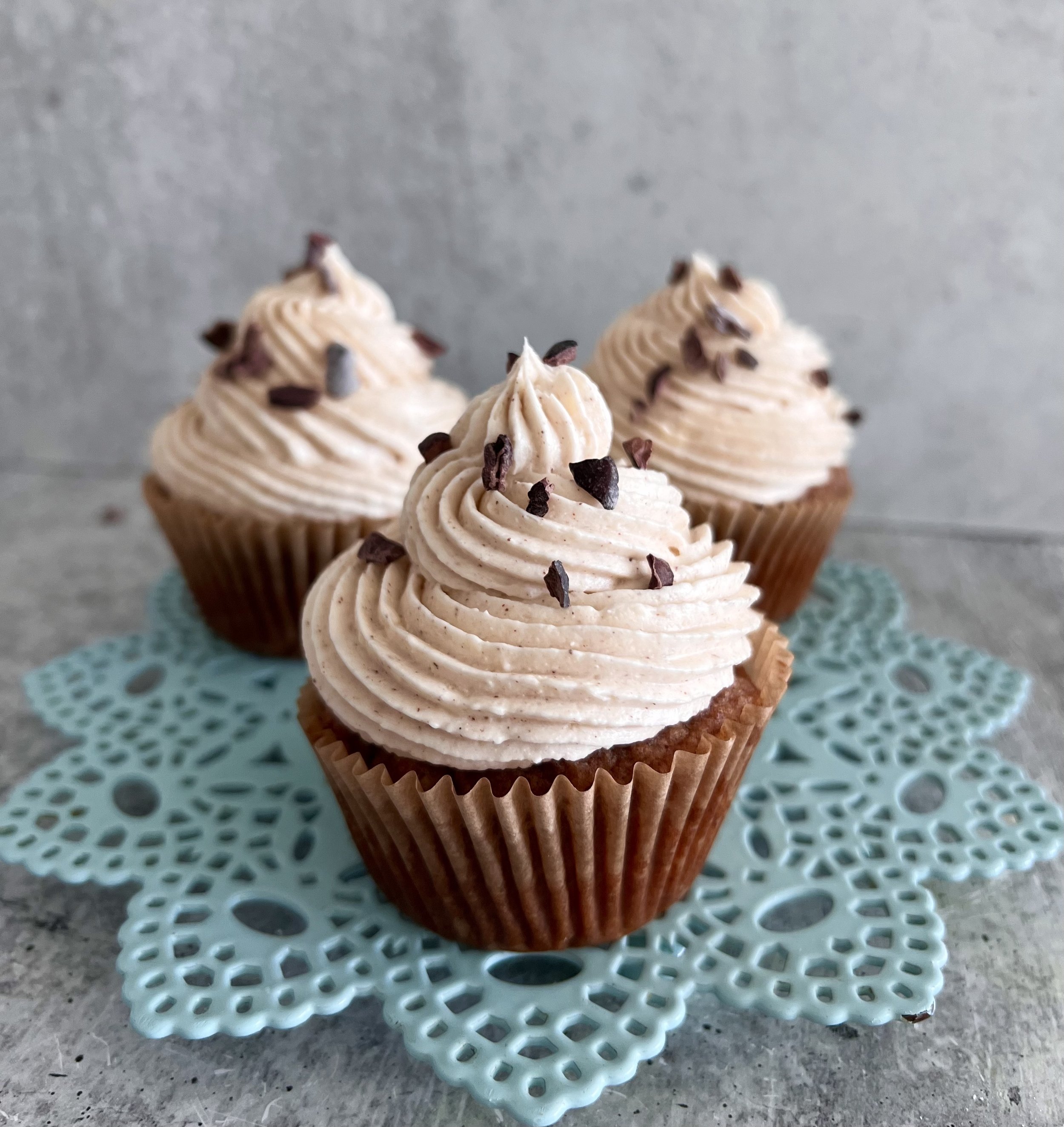 chai cup cakes-1.jpg