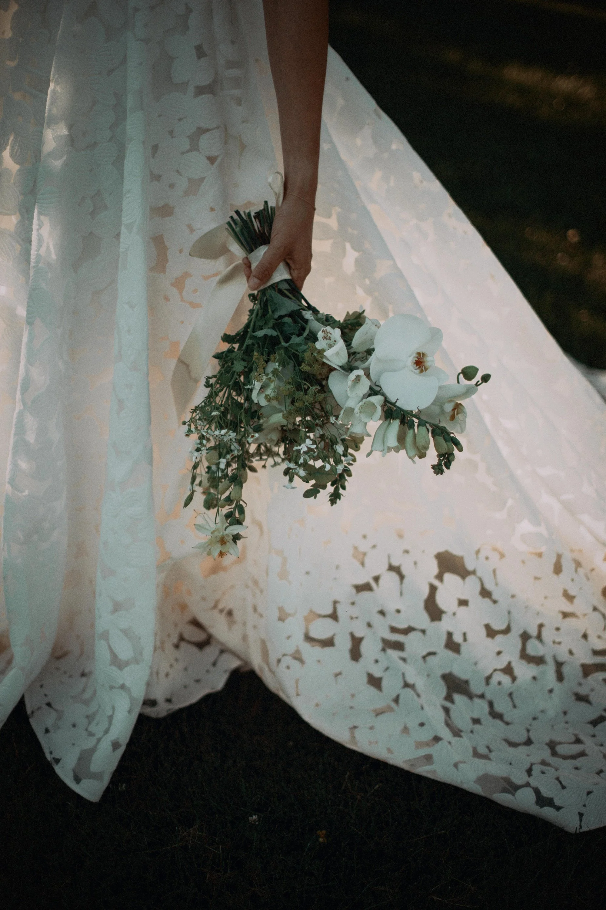 BelleEpoque - HamiltonWeddingFlorist - MinimalStyle11.jpg