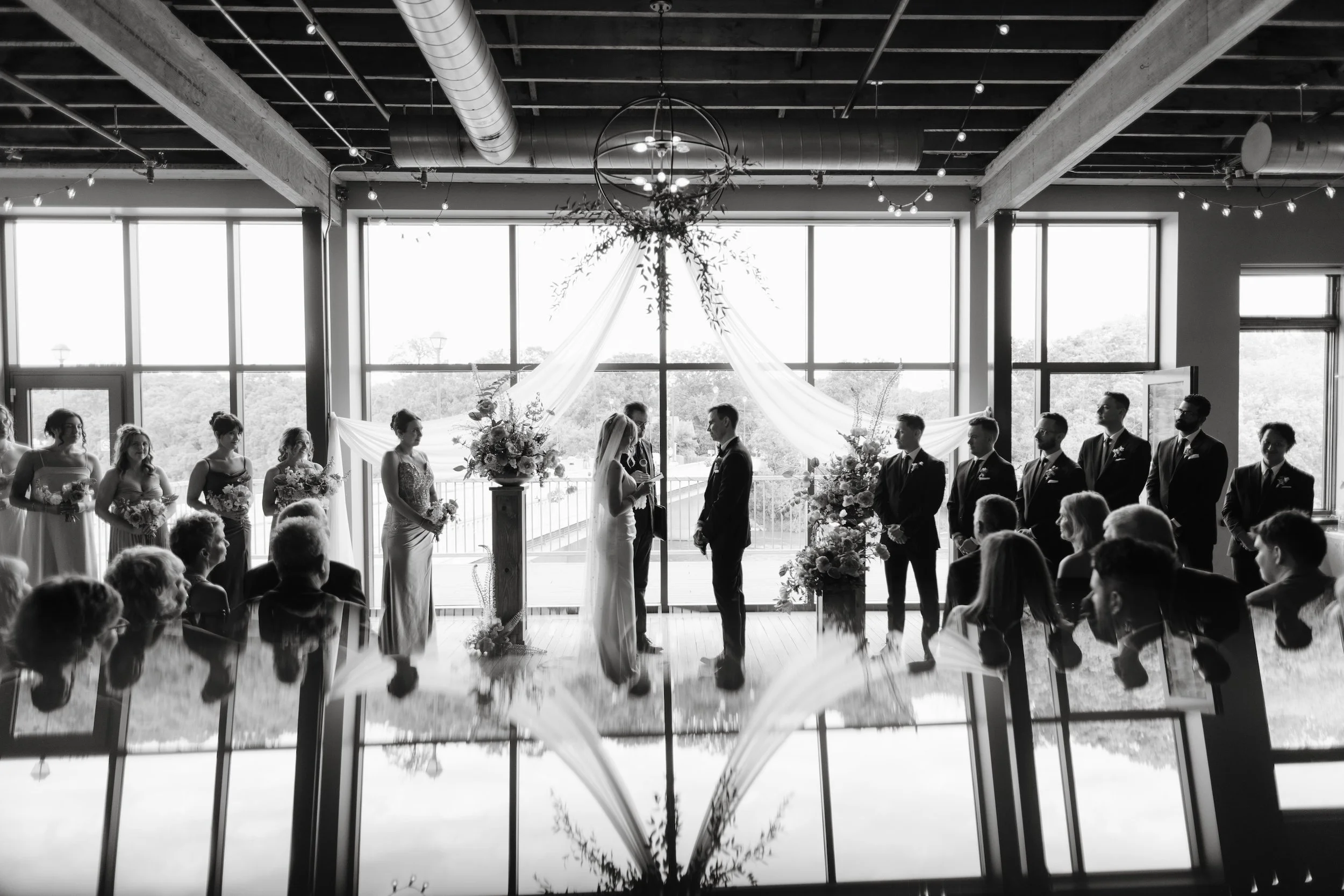 BelleEpoque - HamiltonWeddingFlorist - ModernMinimal10.JPG