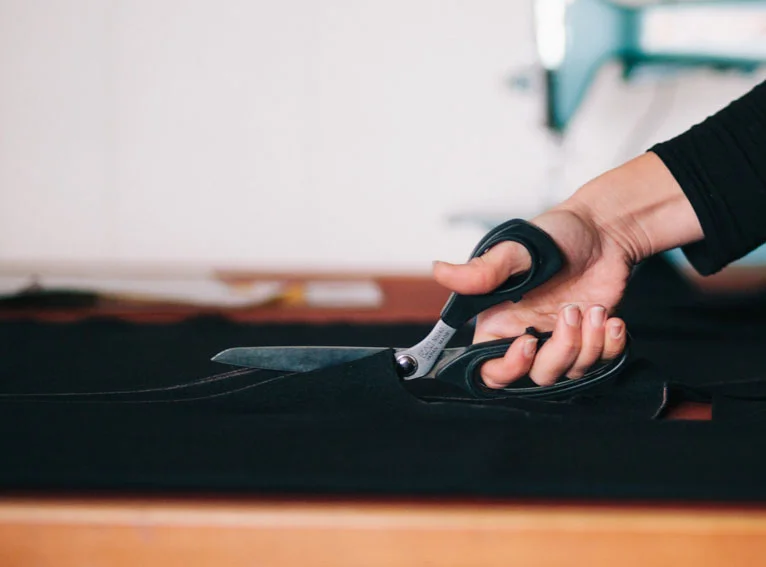 scissors cutting.jpg