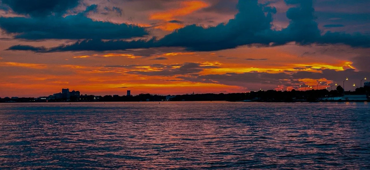 Sunset on fire Destino Charters Miami.jpeg