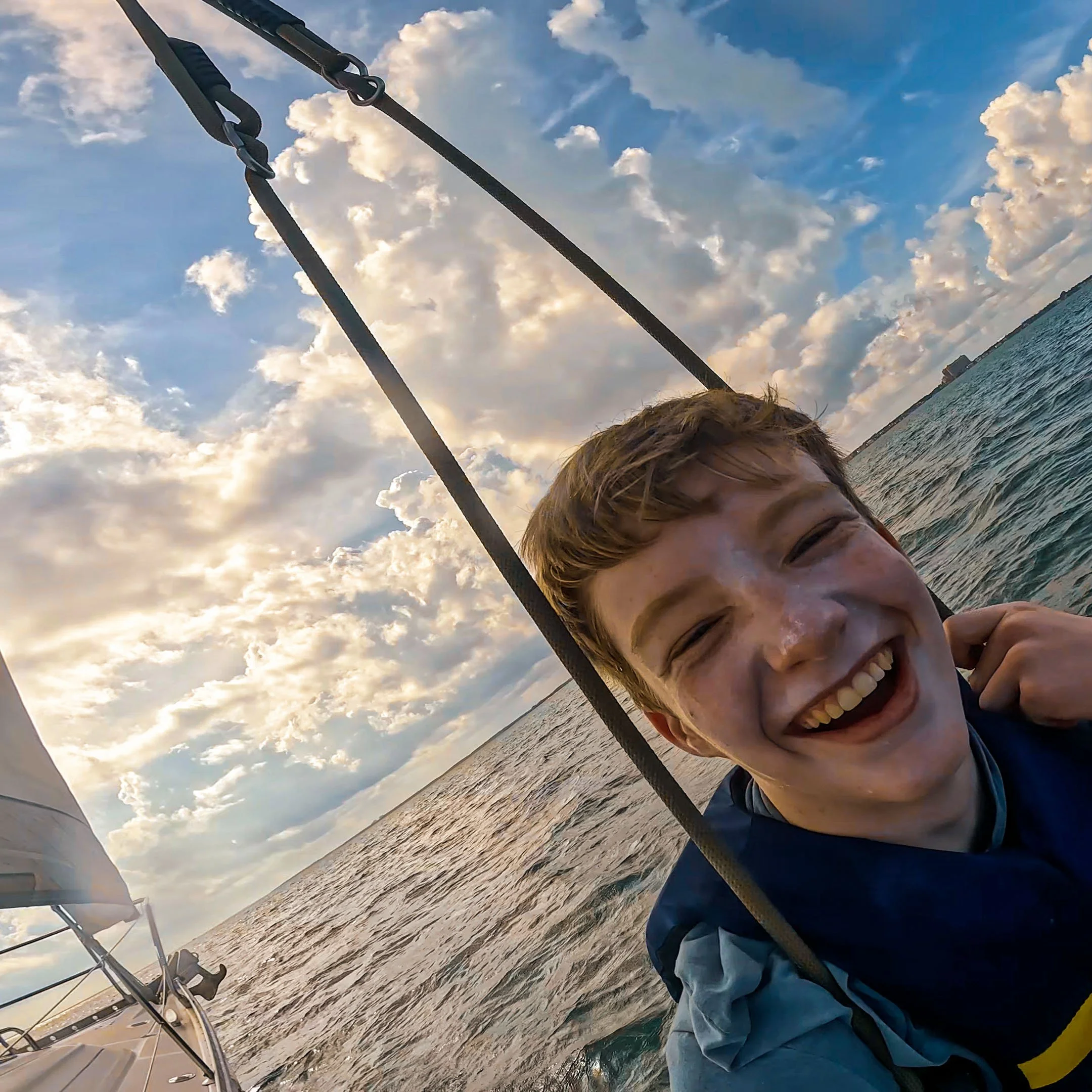 Destino Charter Website-41.jpg