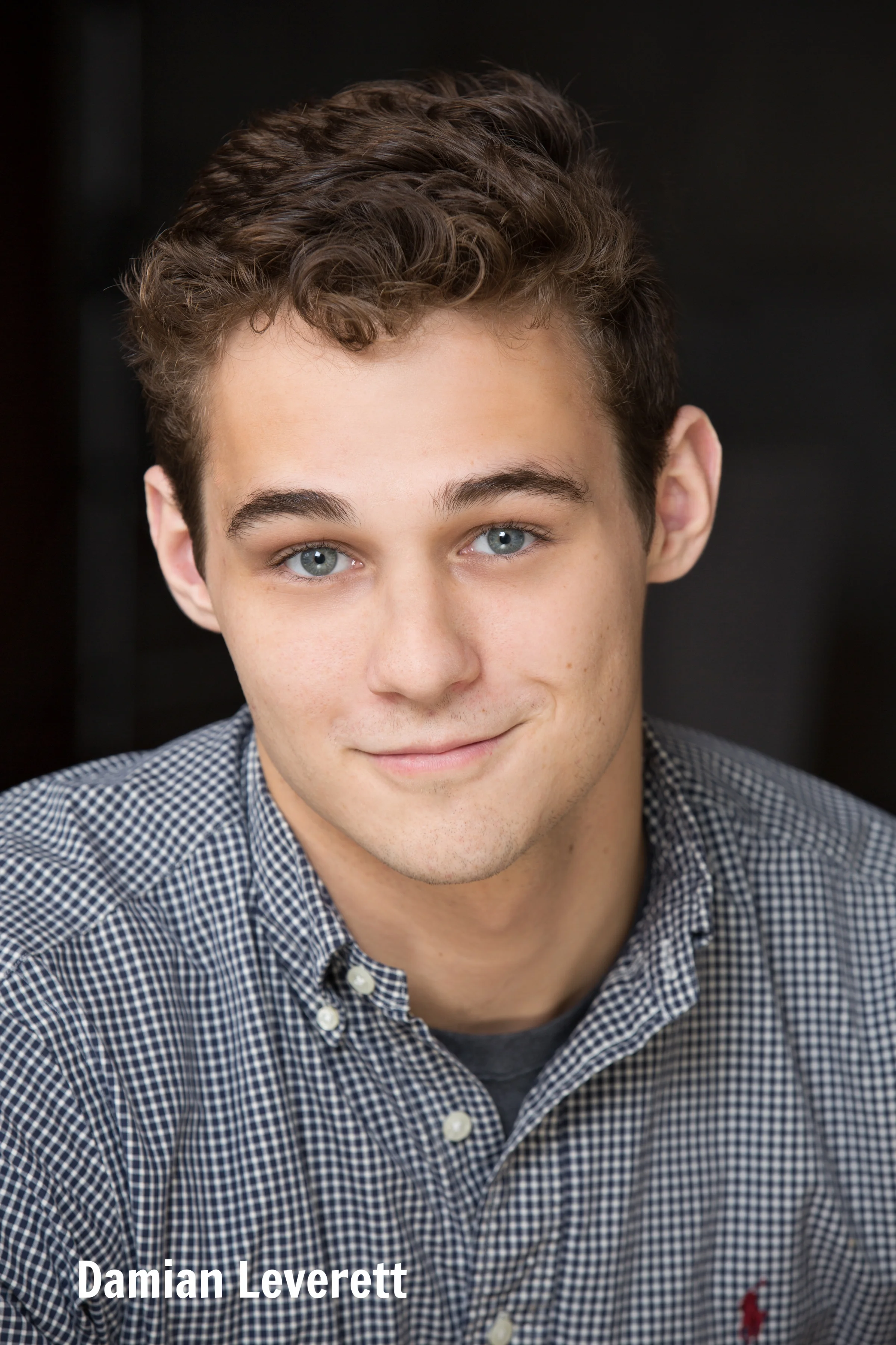 DamianLeverett Headshot.jpg