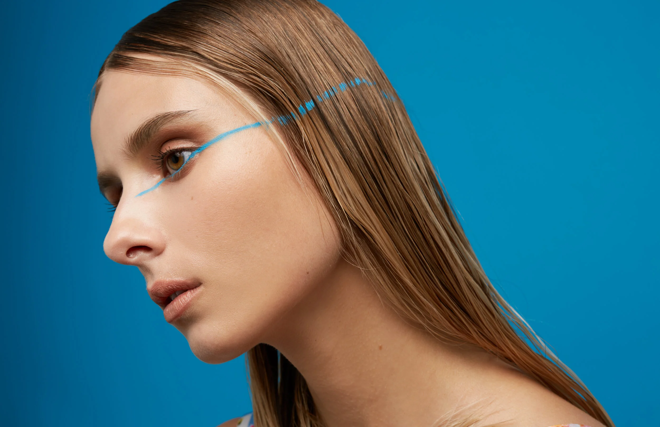 ELEGANT MAGAZINE - APRIL 2018