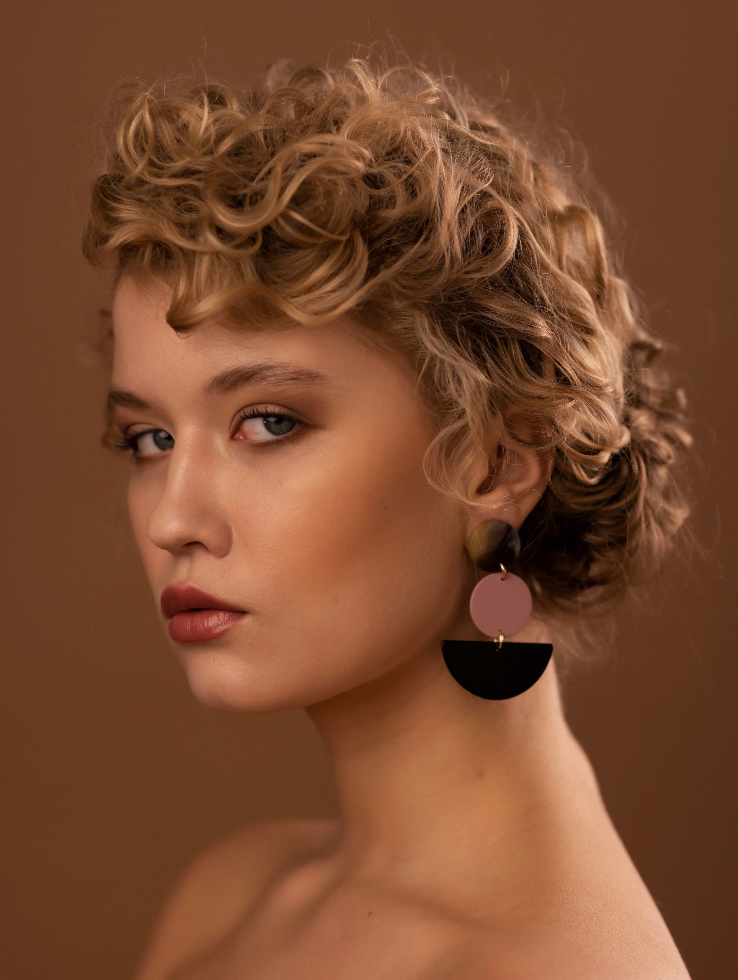 PHOTOGRAPHER STEPHANIE GEDDES