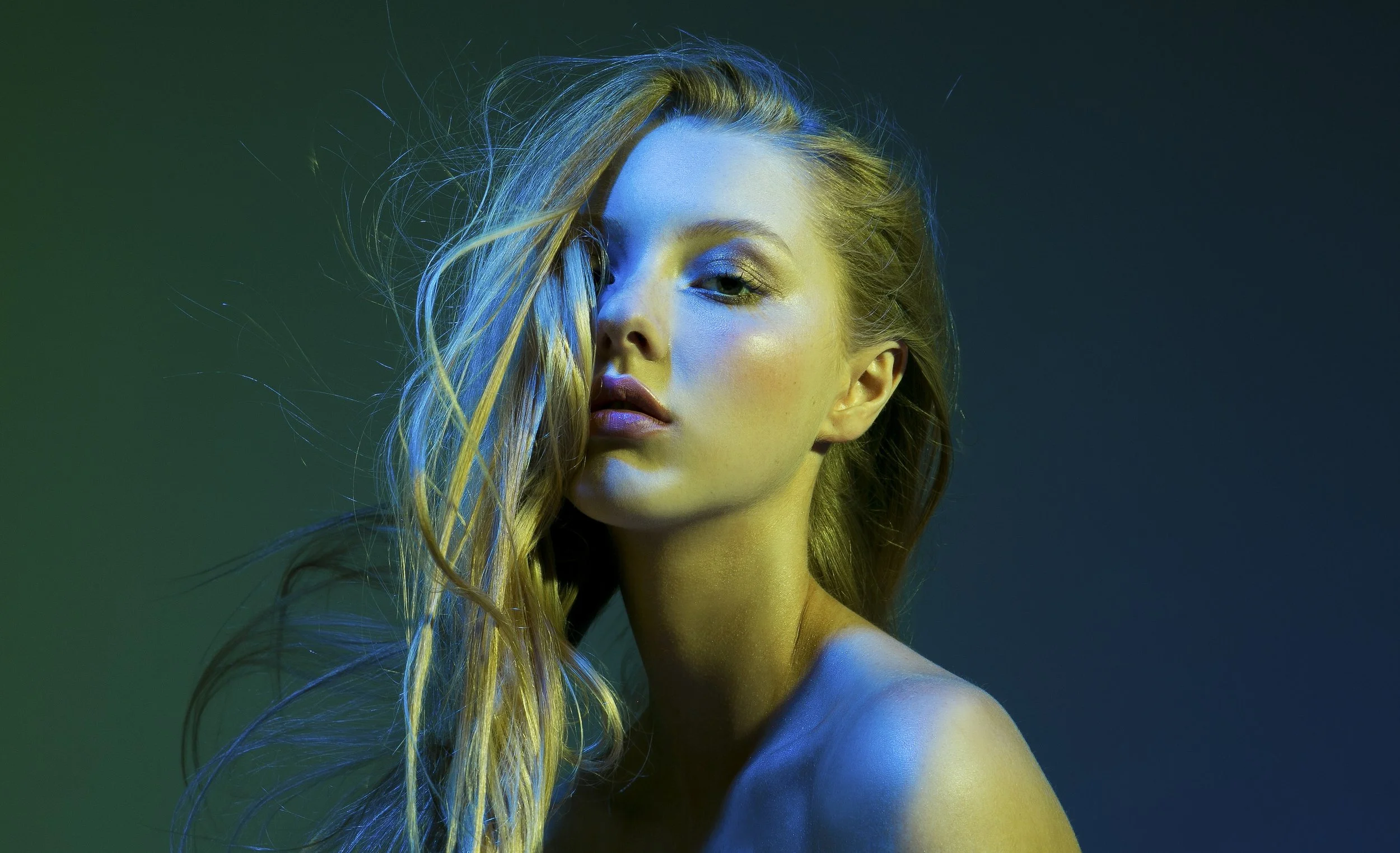 Hair & Make-up Studio