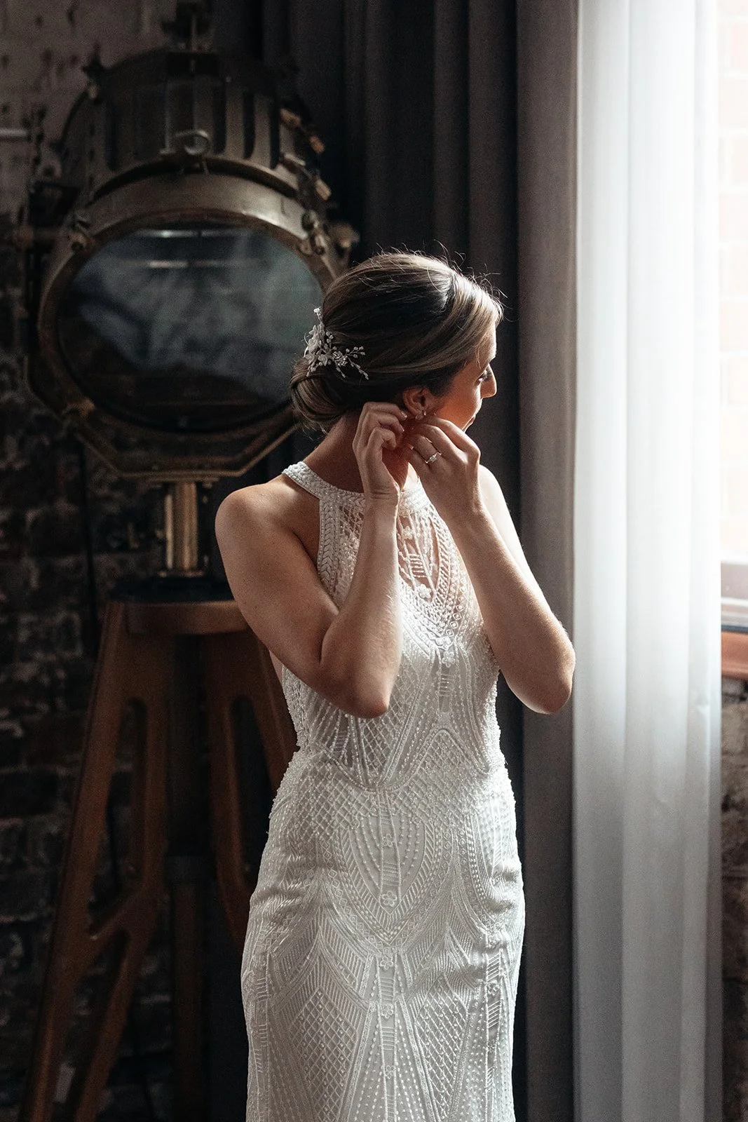 Bridal hair  - wedding photography http://lonelyhunterweddings.com