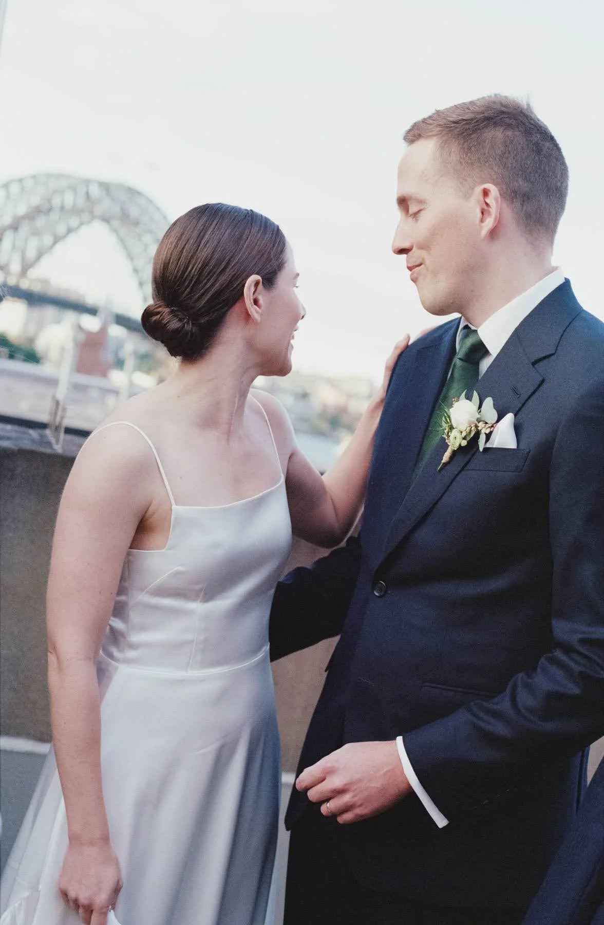 BRIDAL HAIR AND MAKE UP  https://www.goldenyearsfilmphotography.com.au/