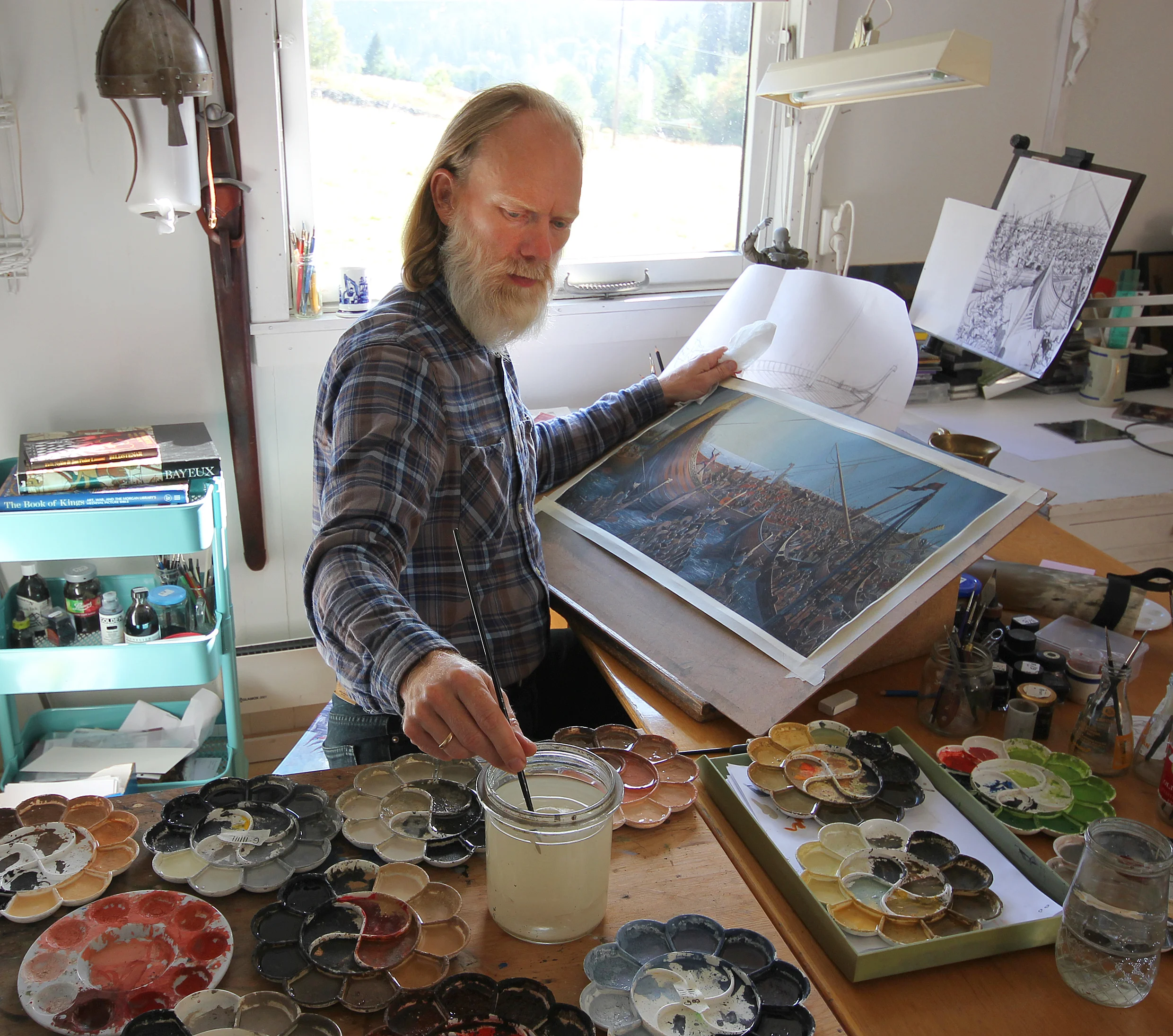 Artist Anders Kvåle Rue in his studio.