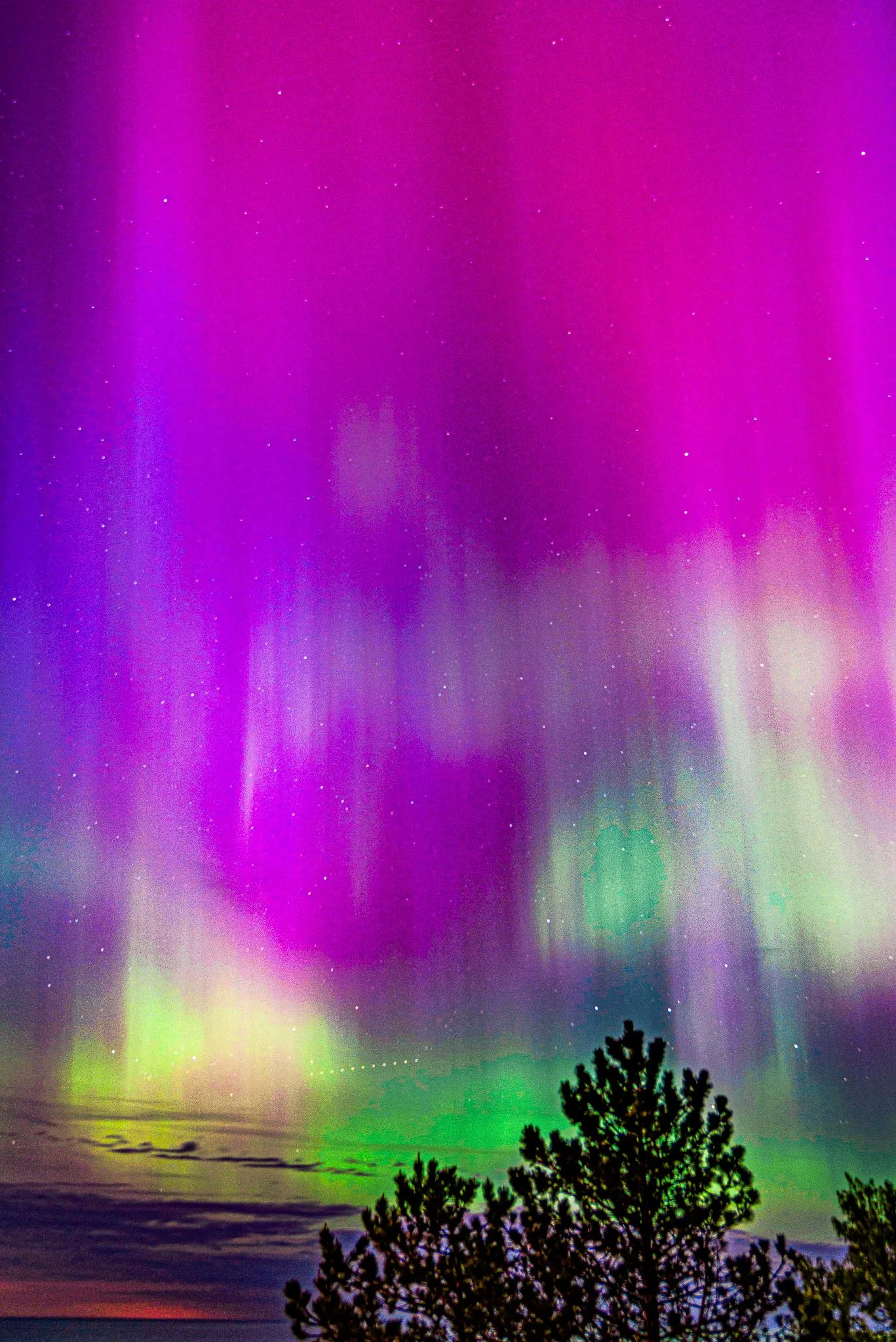 AuroraBorealis_2024-05-10_20-57-37_WRW_2353_©Rafi Wilkinson2024.jpg