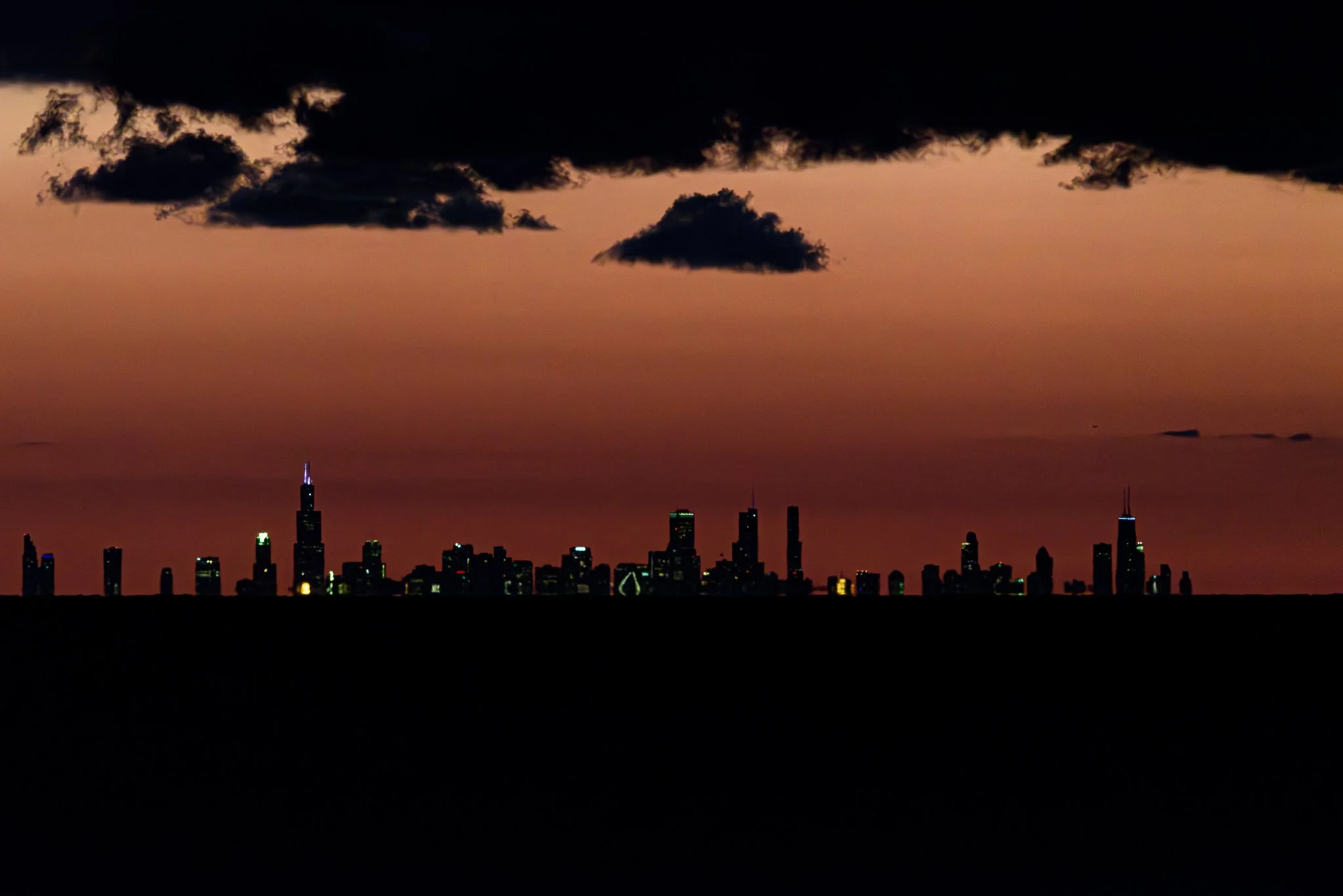 LakeMichiganSunset_2024-08-09_19-41-49_WRW_2648_©Rafi Wilkinson2024-Enhanced-NR.jpg
