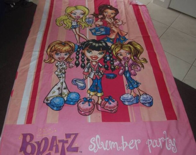 Slumber Party Quilt Cover Set V2