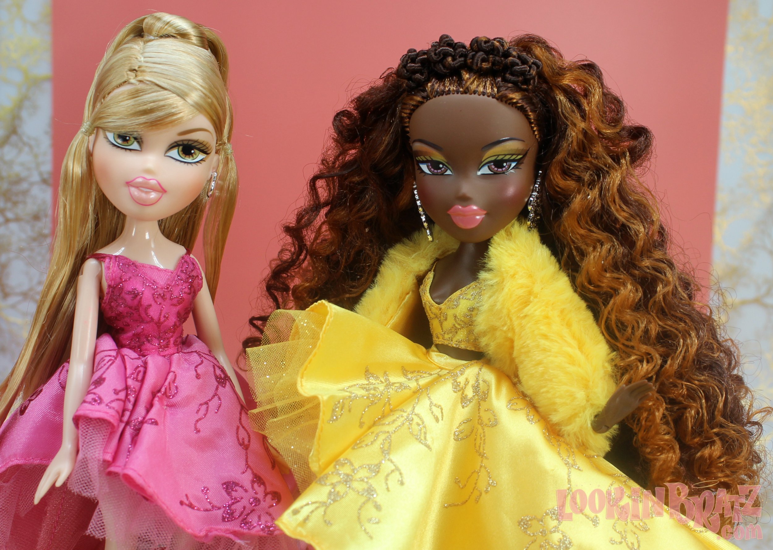 Bratz Holiday Trinity (left) and Holiday Felicia (right)