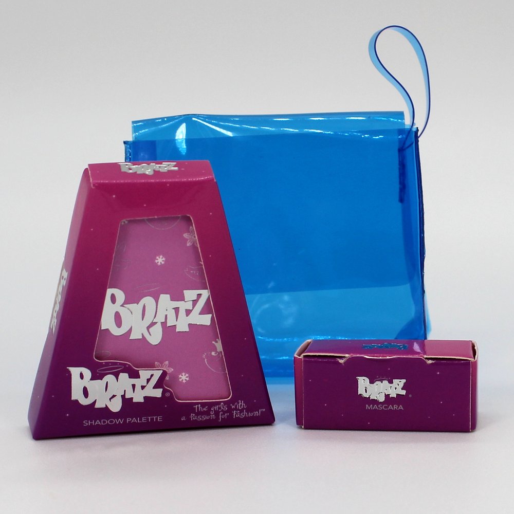 Mini Bratz Cosmetics Wintertime Icon Shadow Palette and Mascara (Packaging)