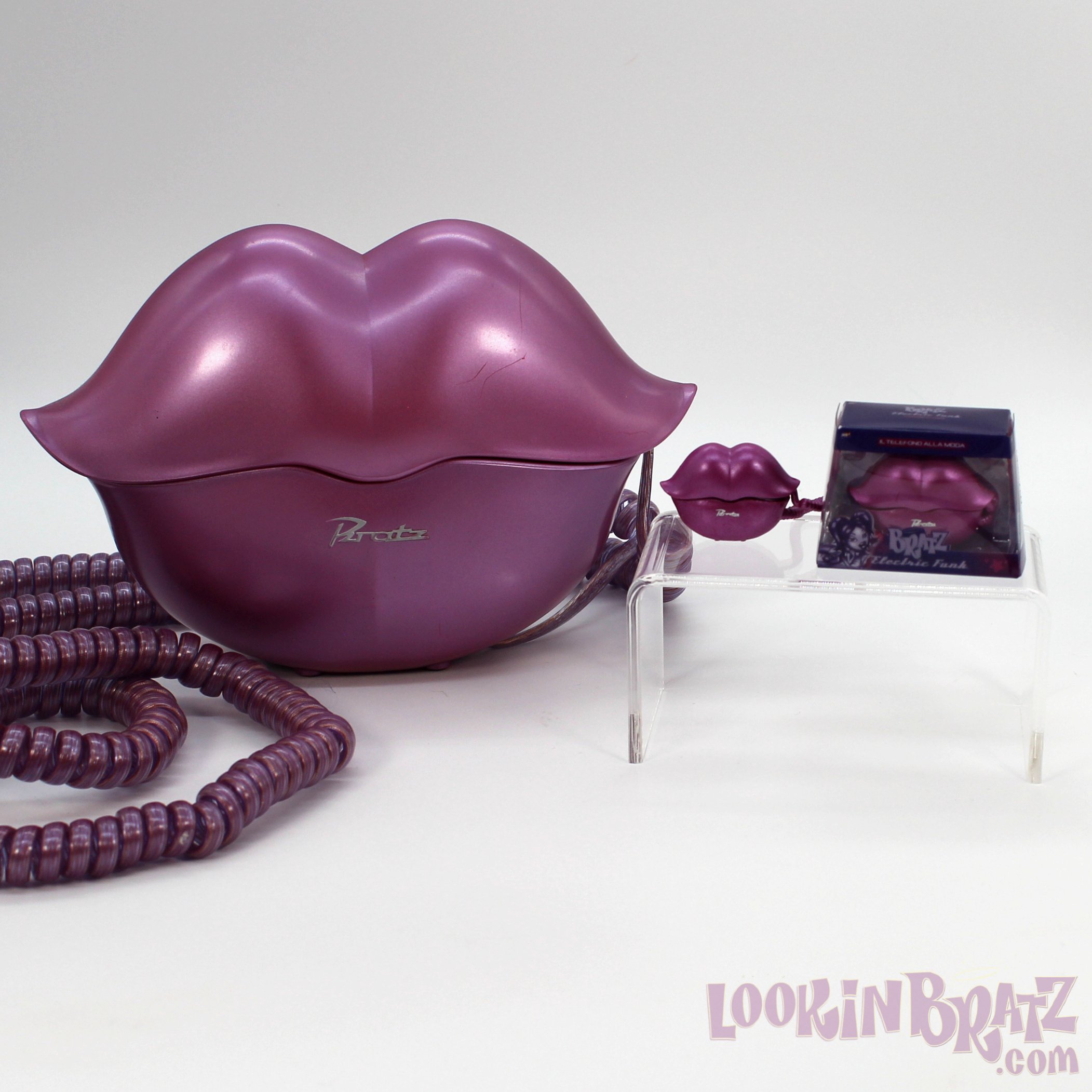 Mini Bratz Electric Funk Luscious Lip Phone Comparison