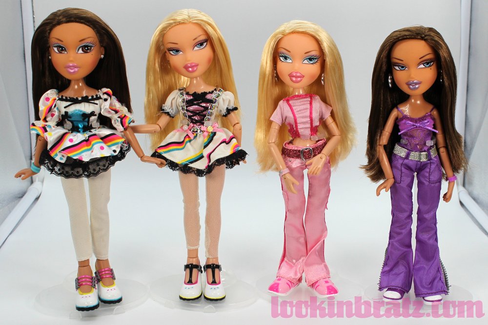 Bratz The Movie Signature Collection Super Sweet Sixteen Yasmin &amp; Cloe and Bratitude Yasmin &amp; Cloe