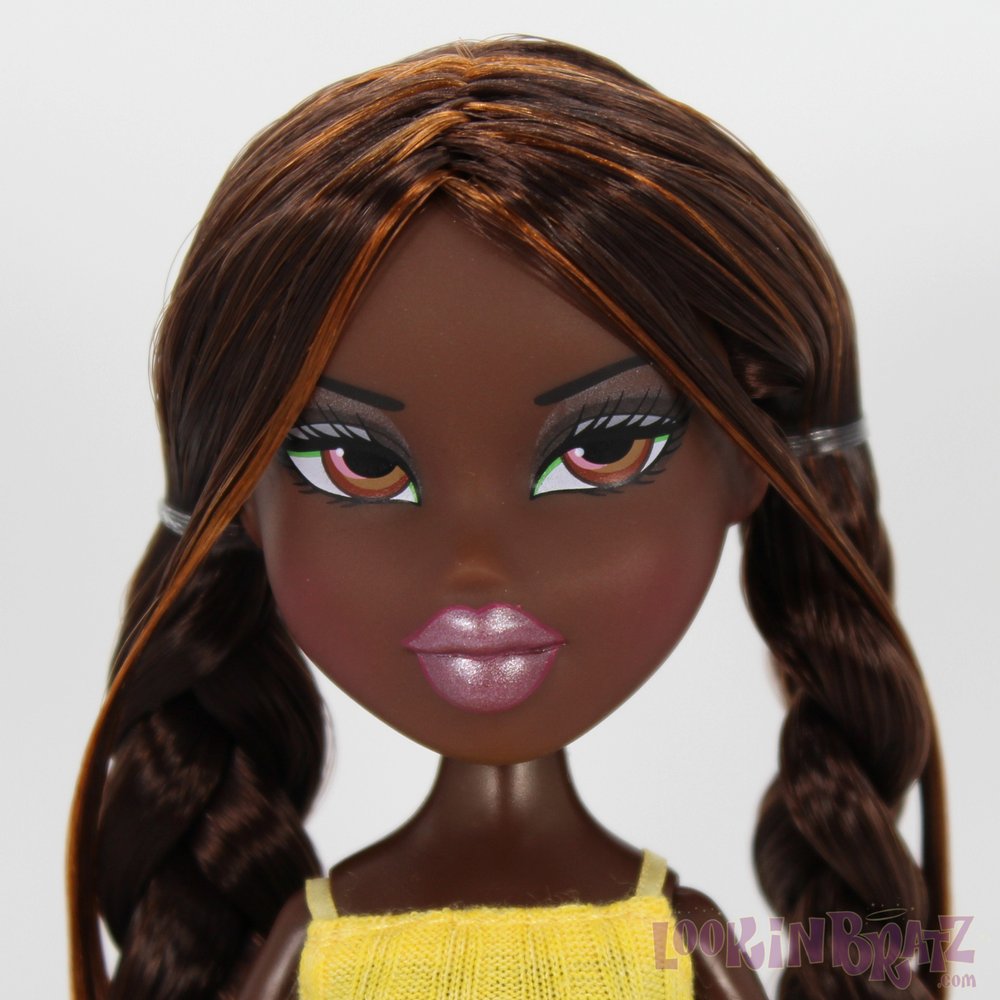 Bratz Series 3 Felicia Face Close-Up