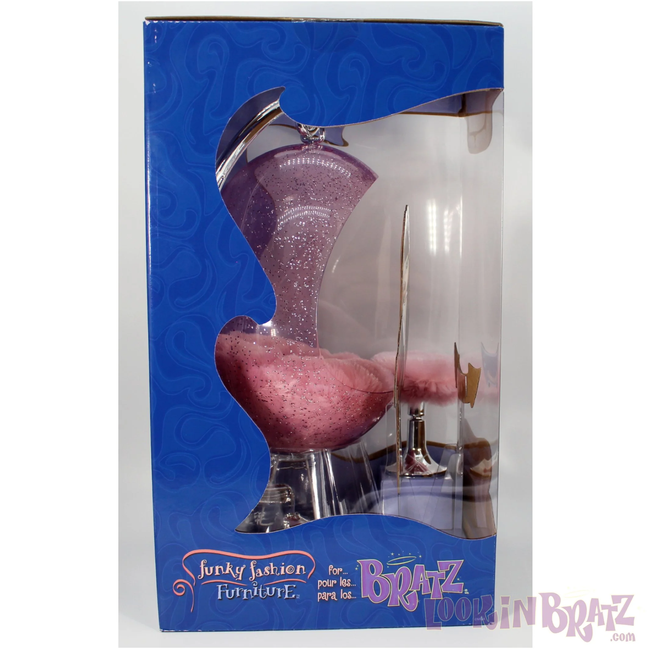 Bratz Series 3 and Funky Fashion Furniture RetroSwing Chair A Lookin