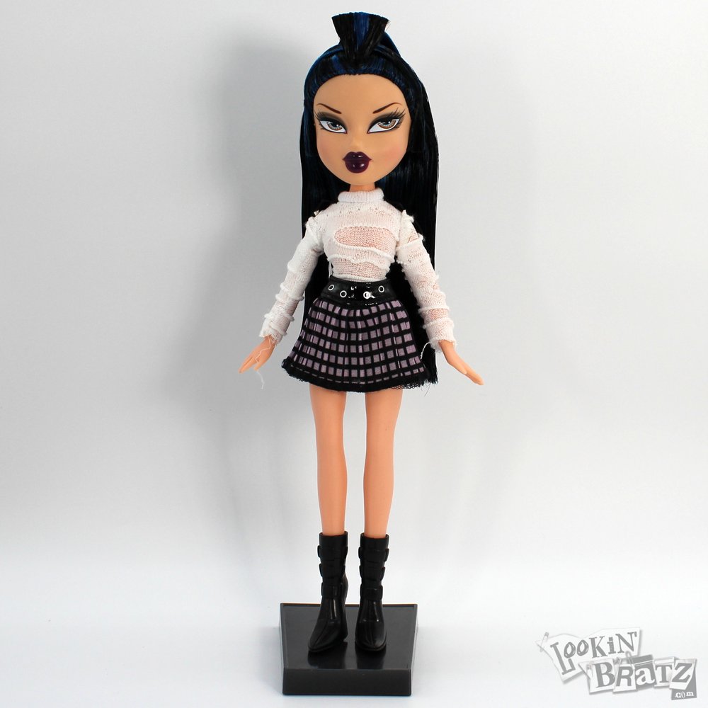 Bratz Pretty 'N' Punk Jade Outfit #2 Without Jacket