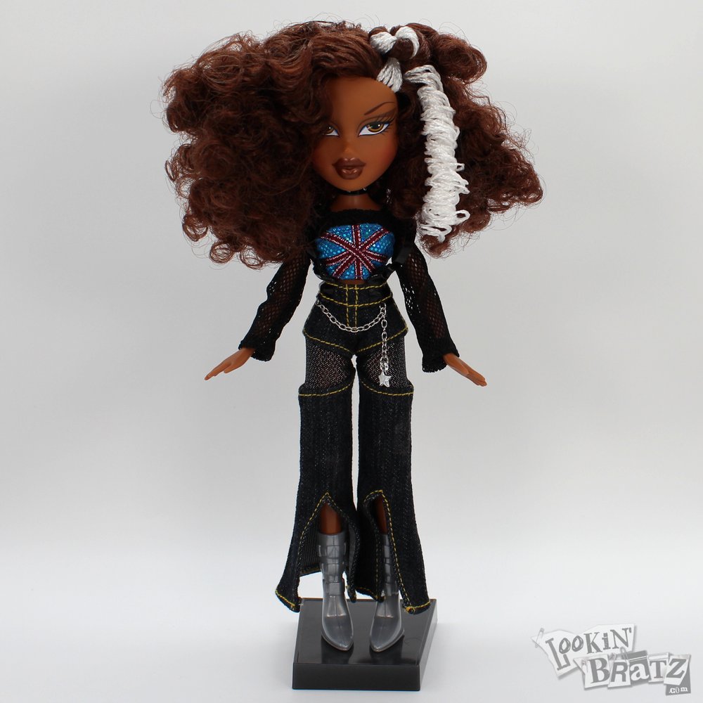 Bratz Pretty 'N' Punk Sasha Outfit #1