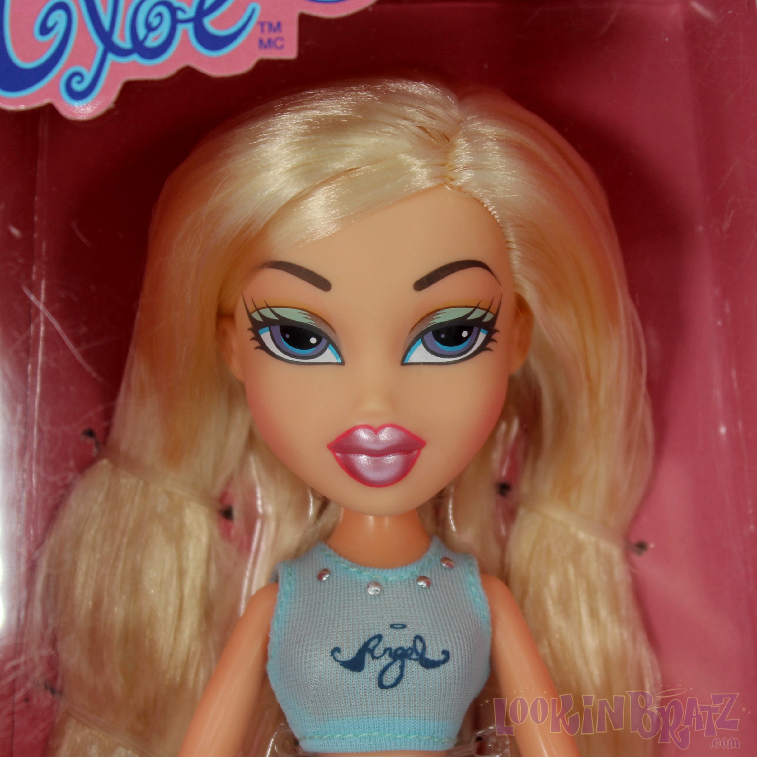 Bratz Series 1 Budget Cloe Face Close-Up