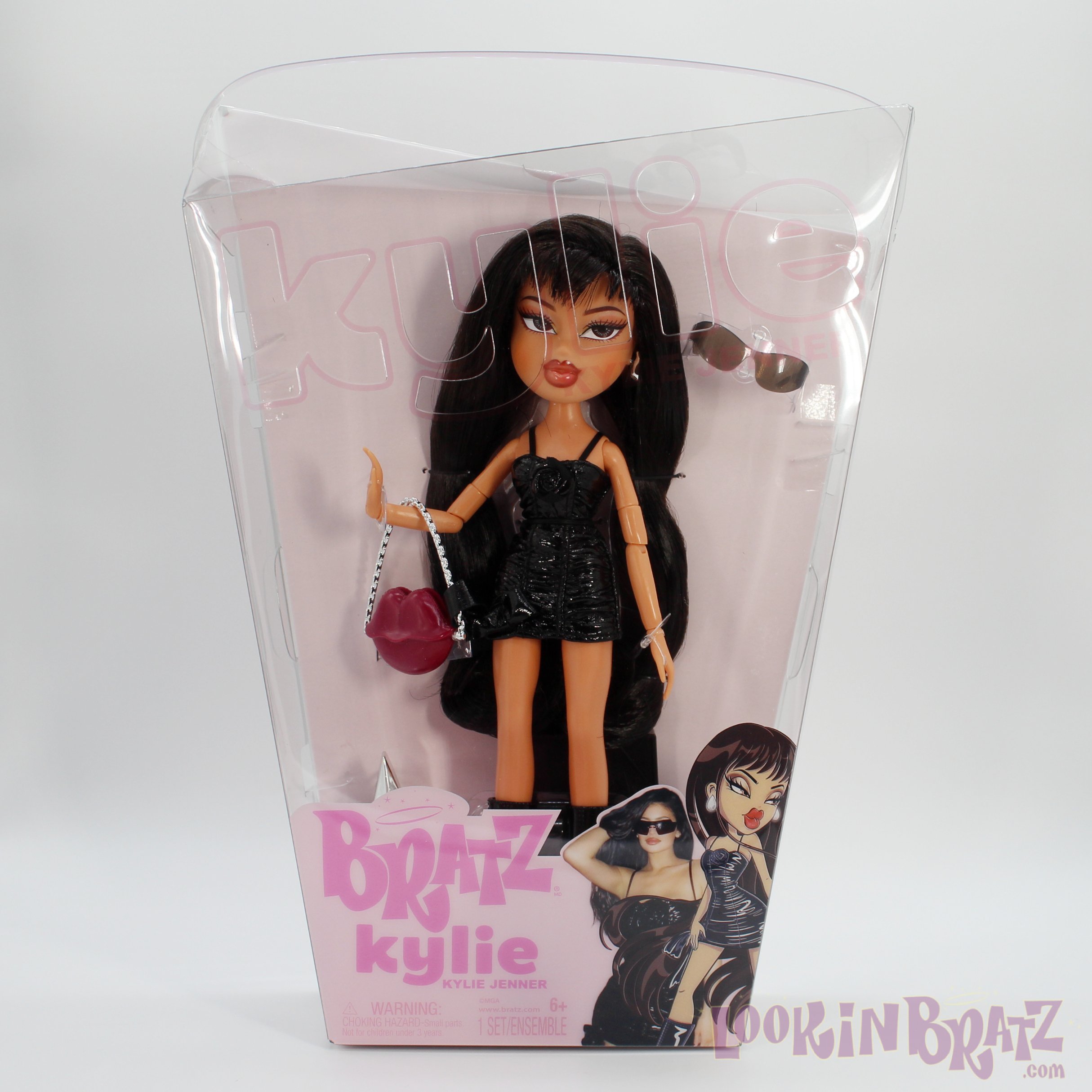 Bratz Princess Jade 2 outfits, crown, jewelry, purse, star brush