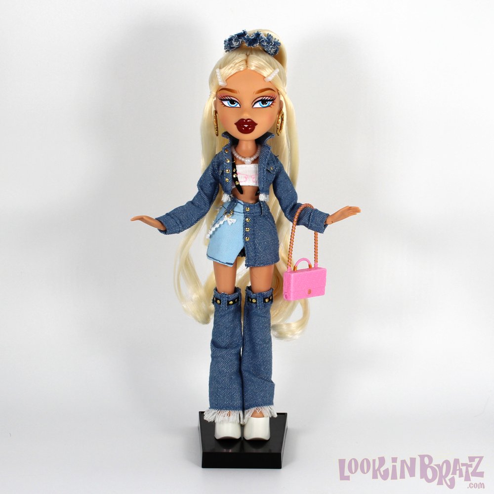 Alwayz Bratz Cloe With Jacket and Accessories