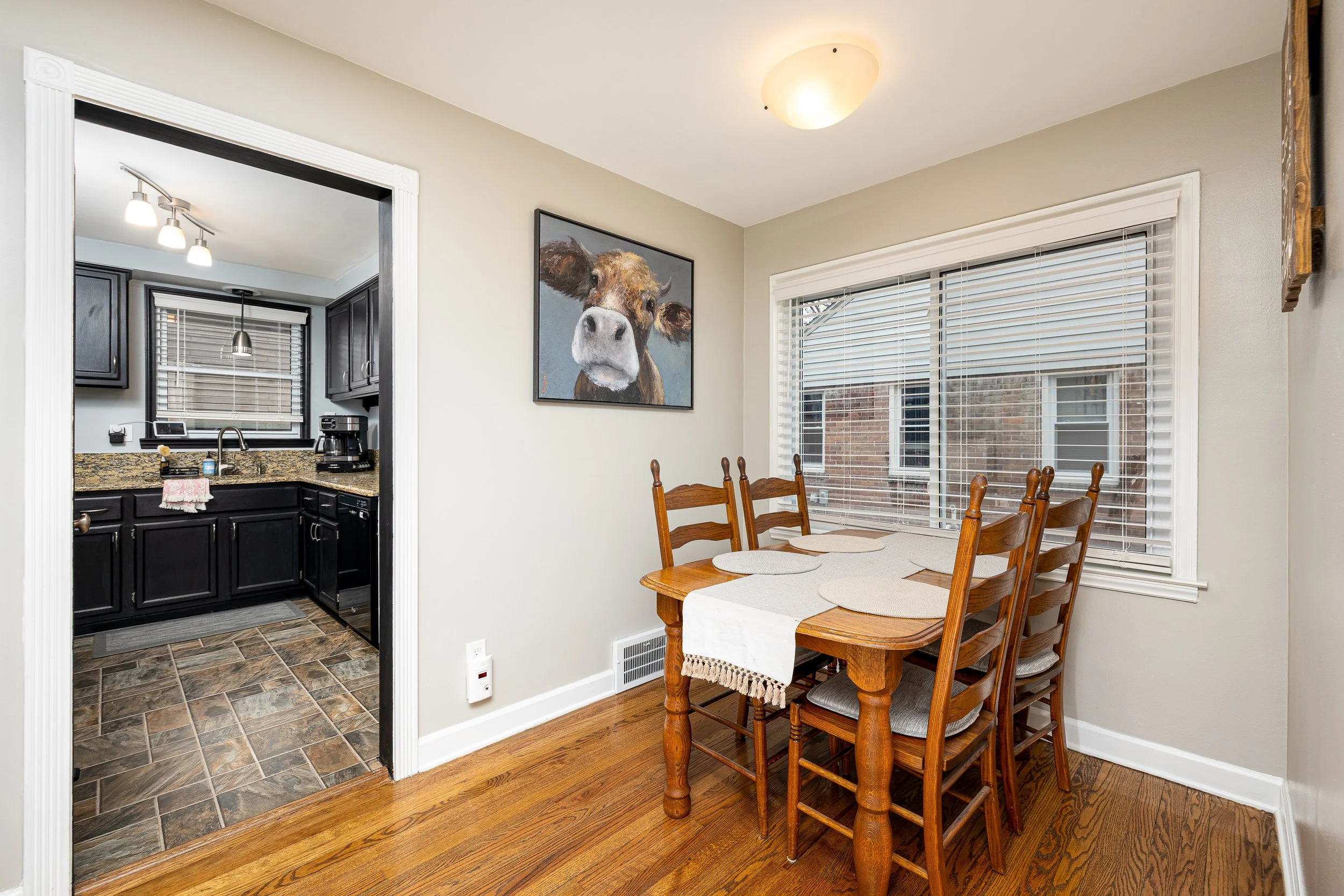 922 Cedar Hill Dr (8 of 38).jpg