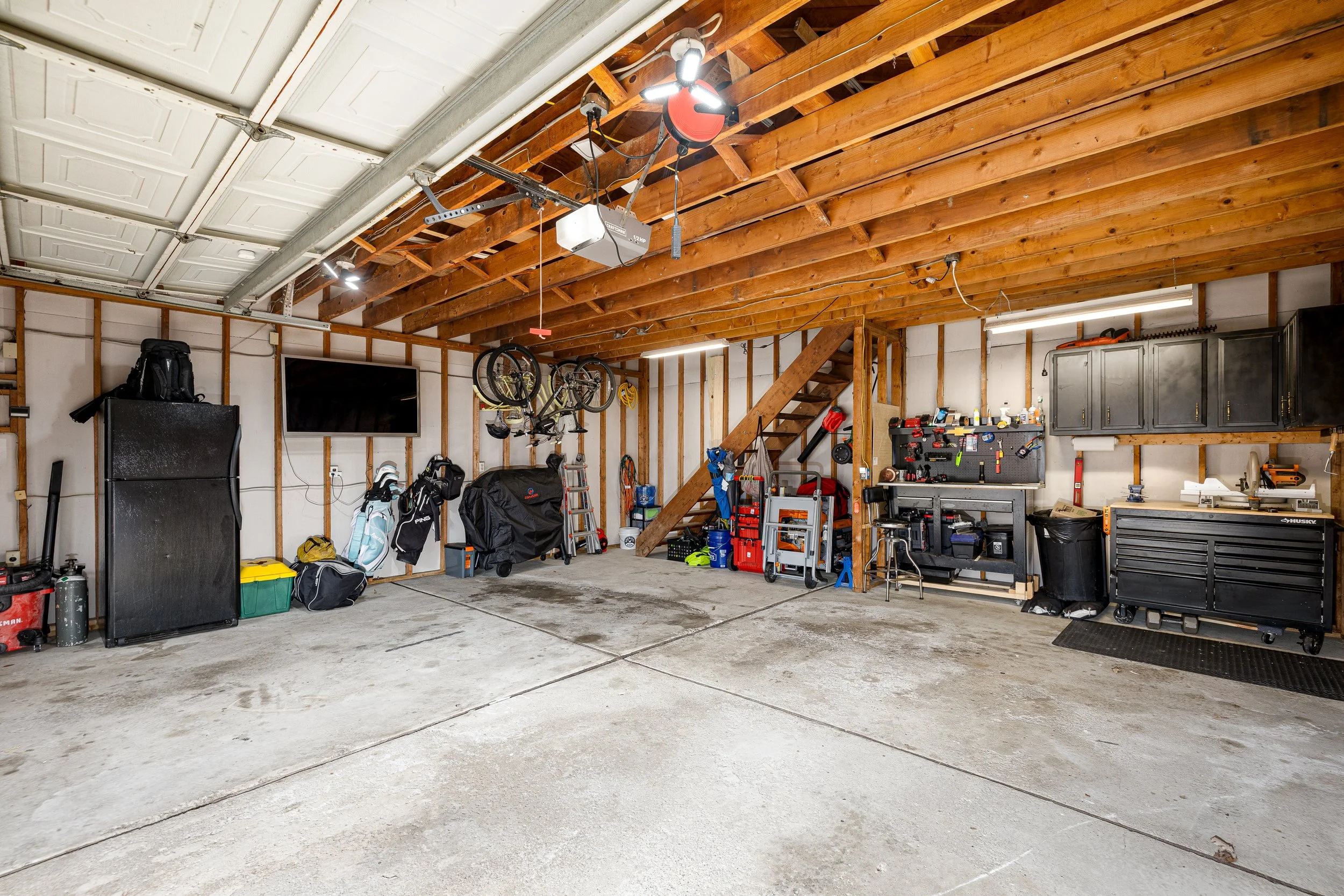 922 Cedar Hill Dr (27 of 38).jpg