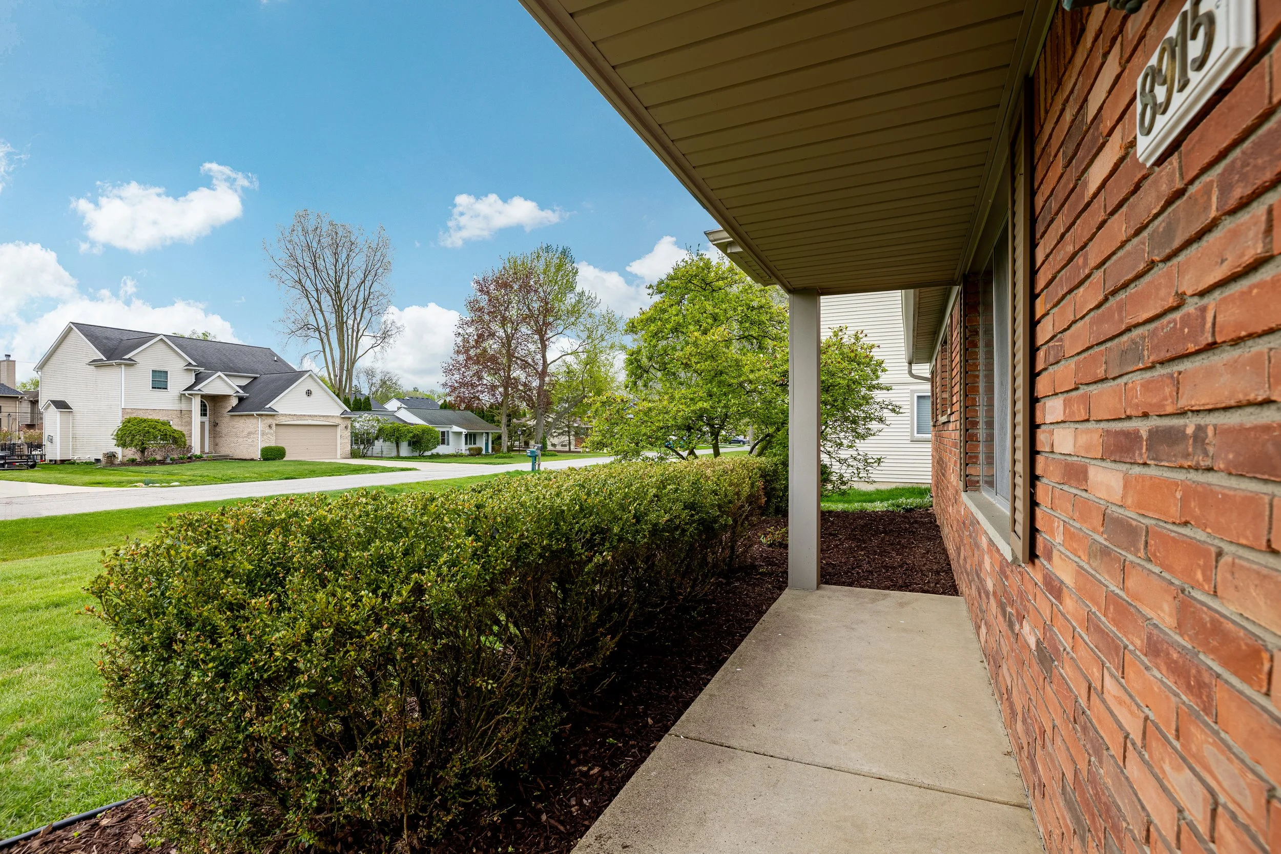 8915 Oakview St (33 of 40).jpg