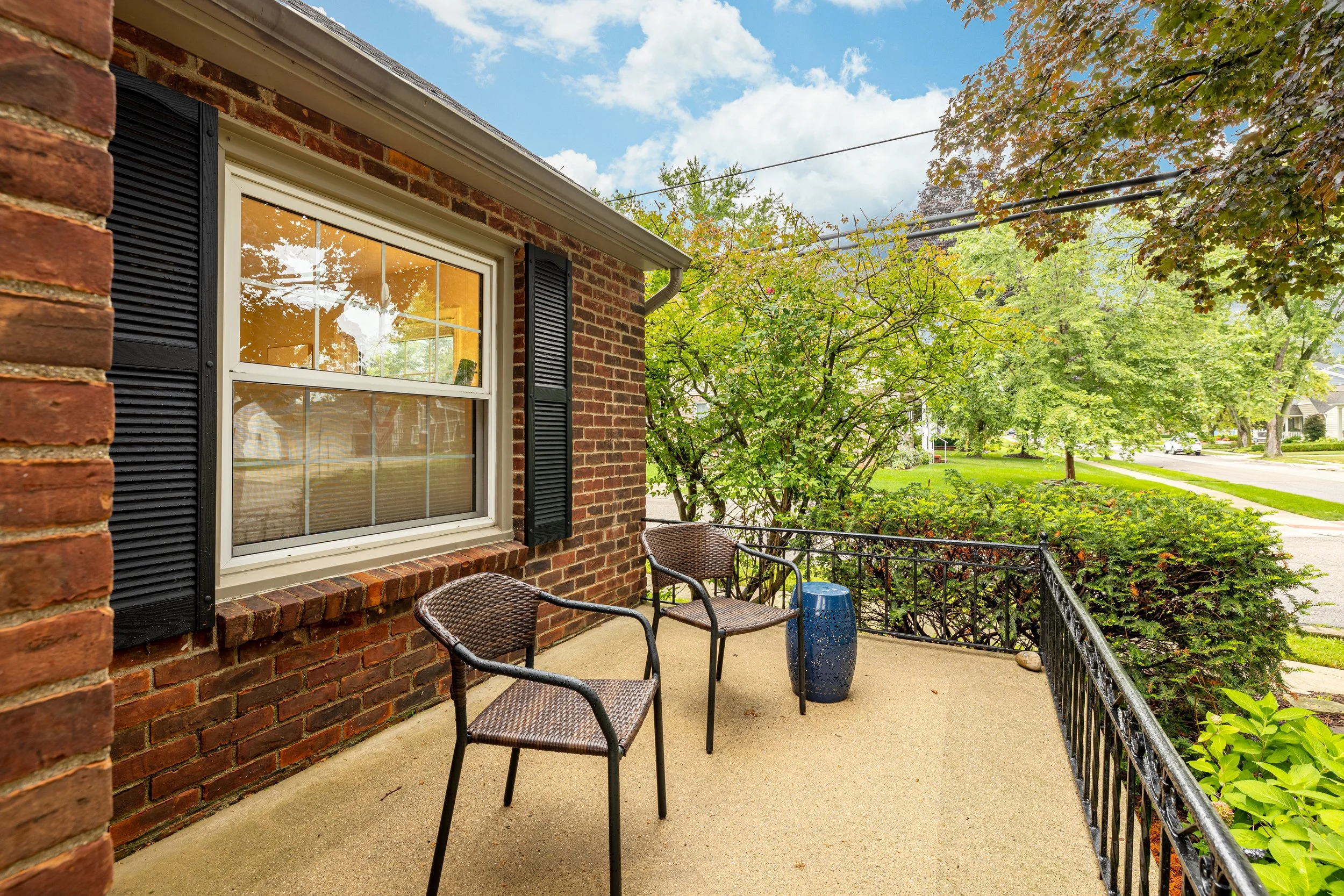 399 Auburn St (1 of 82).jpg