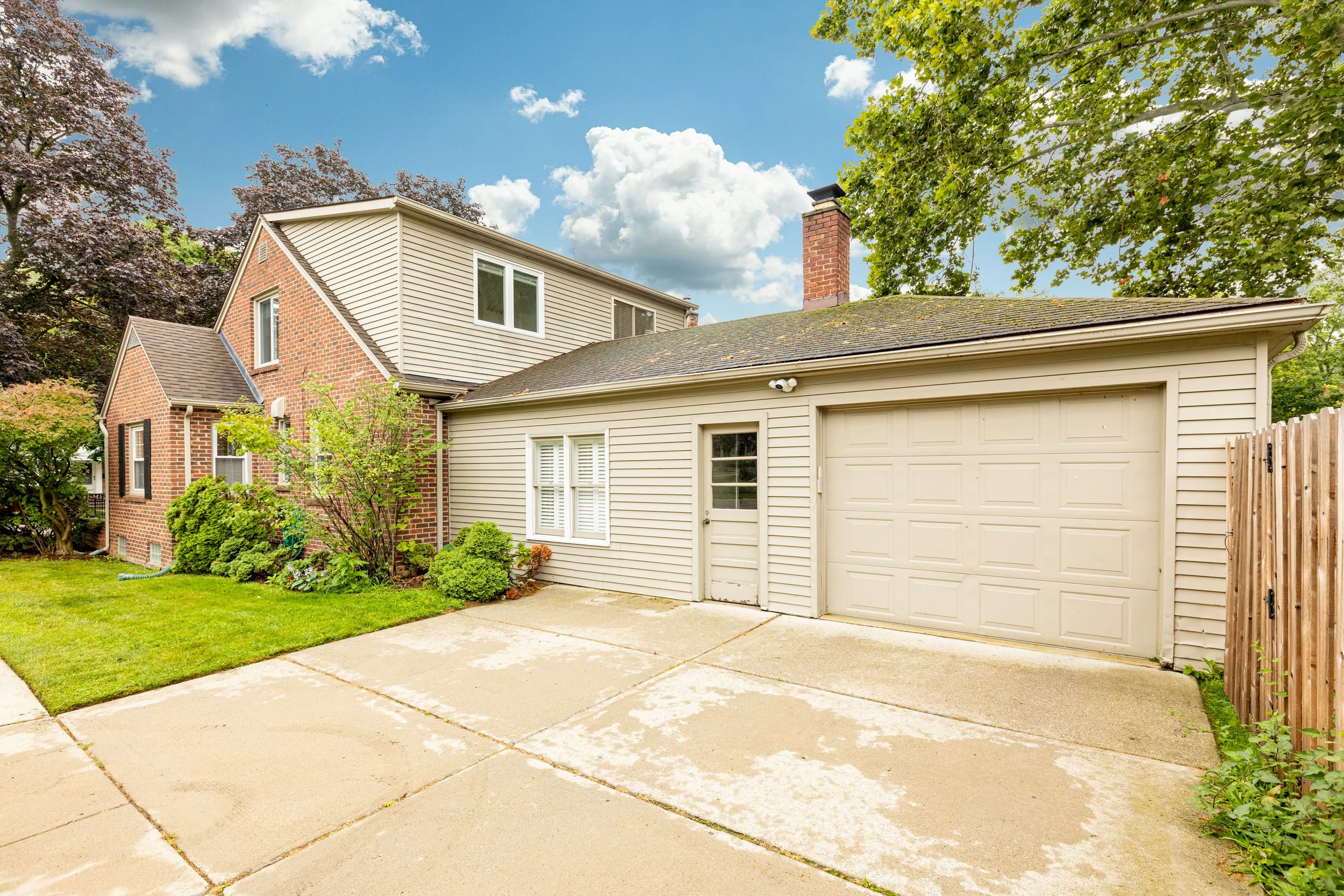 399 Auburn St (9 of 82).jpg