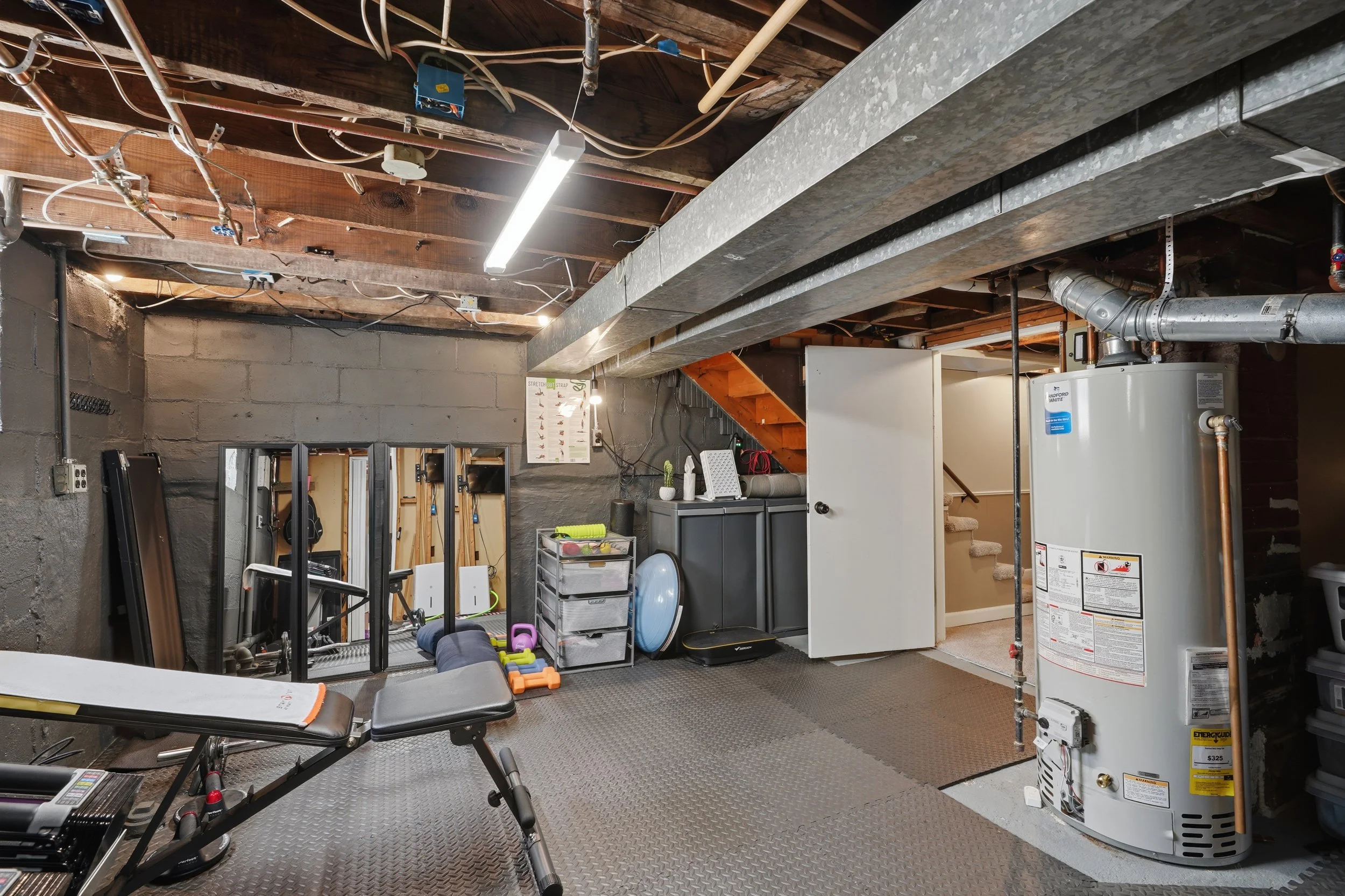 43_465 ann st-43.jpg