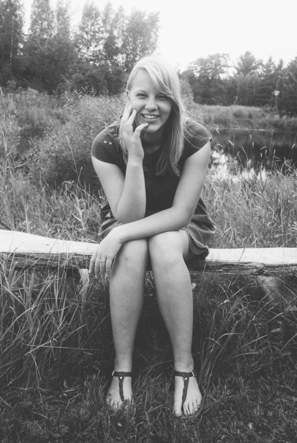 Central Wisconsin outdoor rustic senior pictures