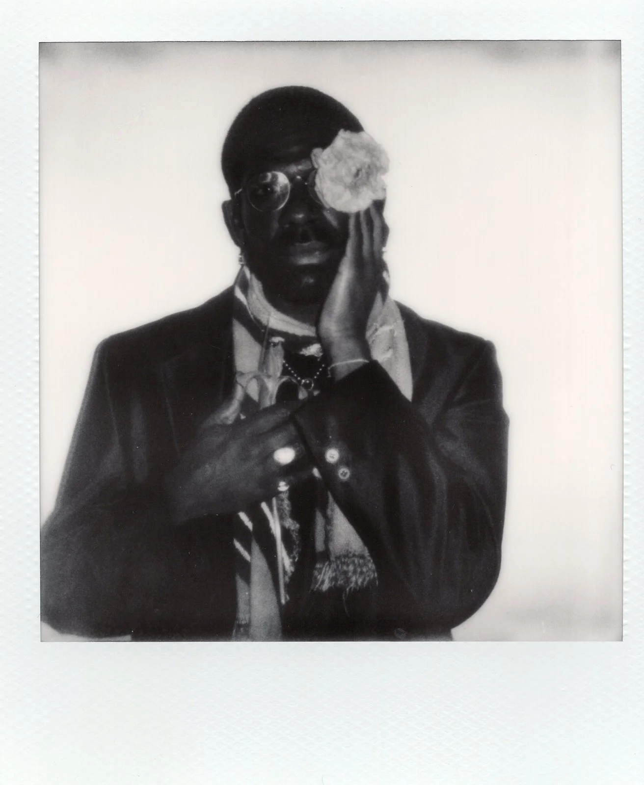 03_Anna-AlexiaBasile_X_deYoung_POLAROIDS.JPG