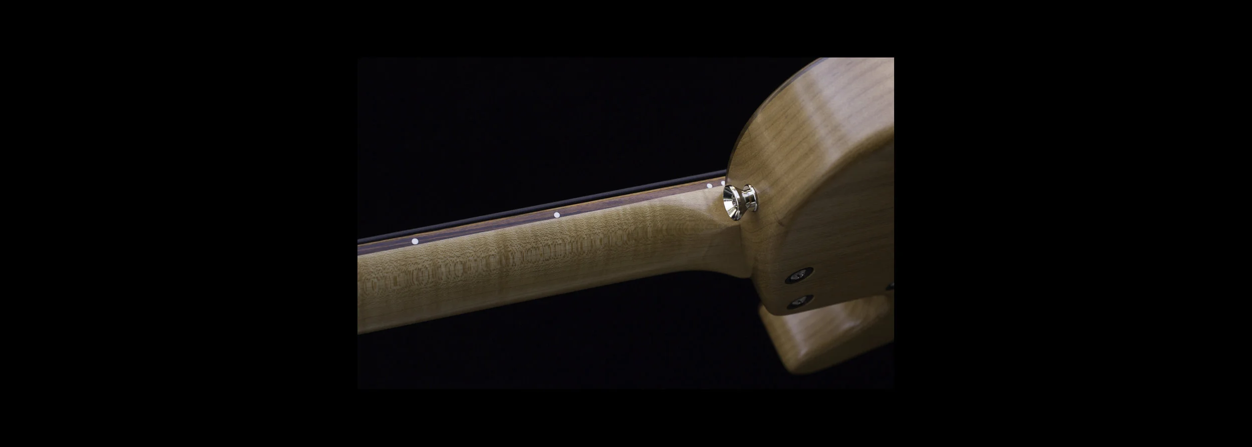 m30-custom-neck-S.jpg