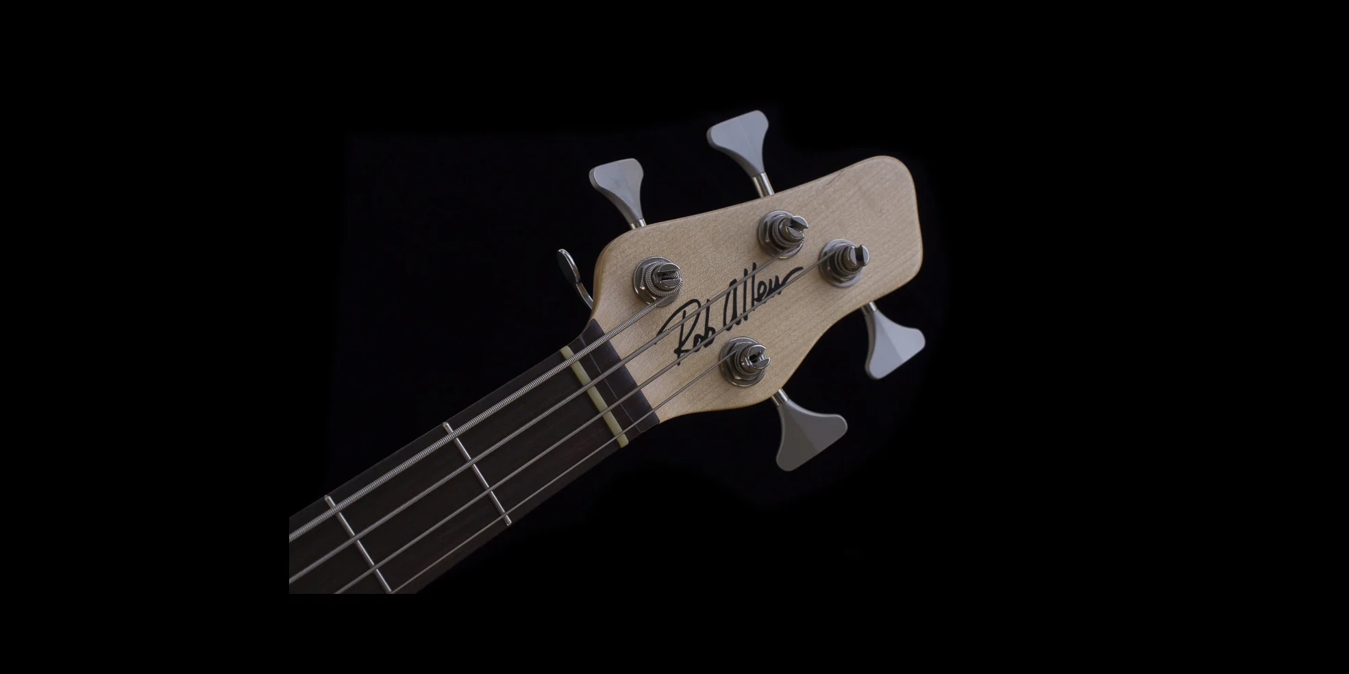 S4-headstock-S.jpg