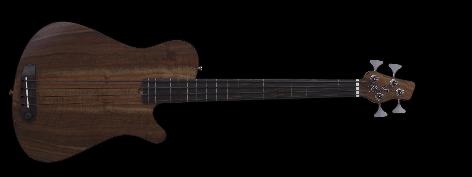 Mouse 30 Walnut Fretless Short Scale Bass #1443