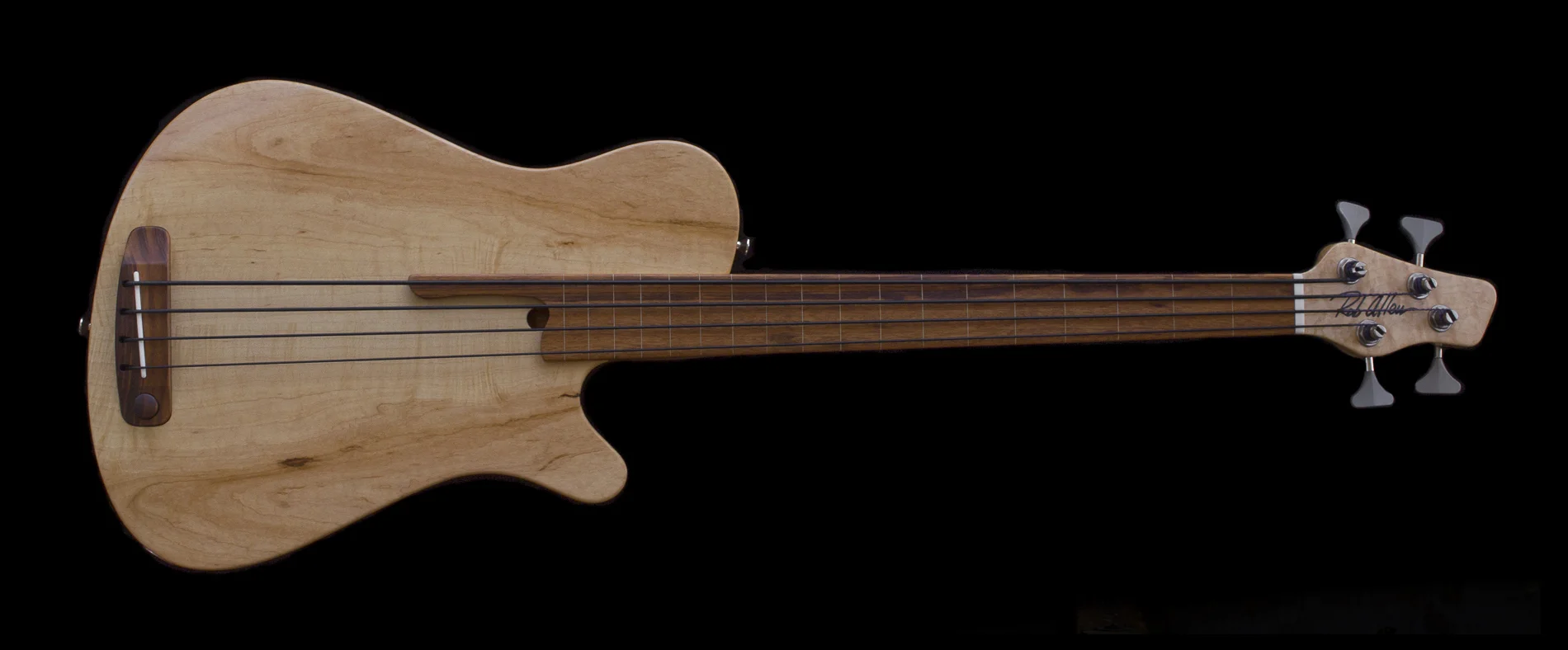 Mouse 30 Maple Fretless Short Scale Bass #1451