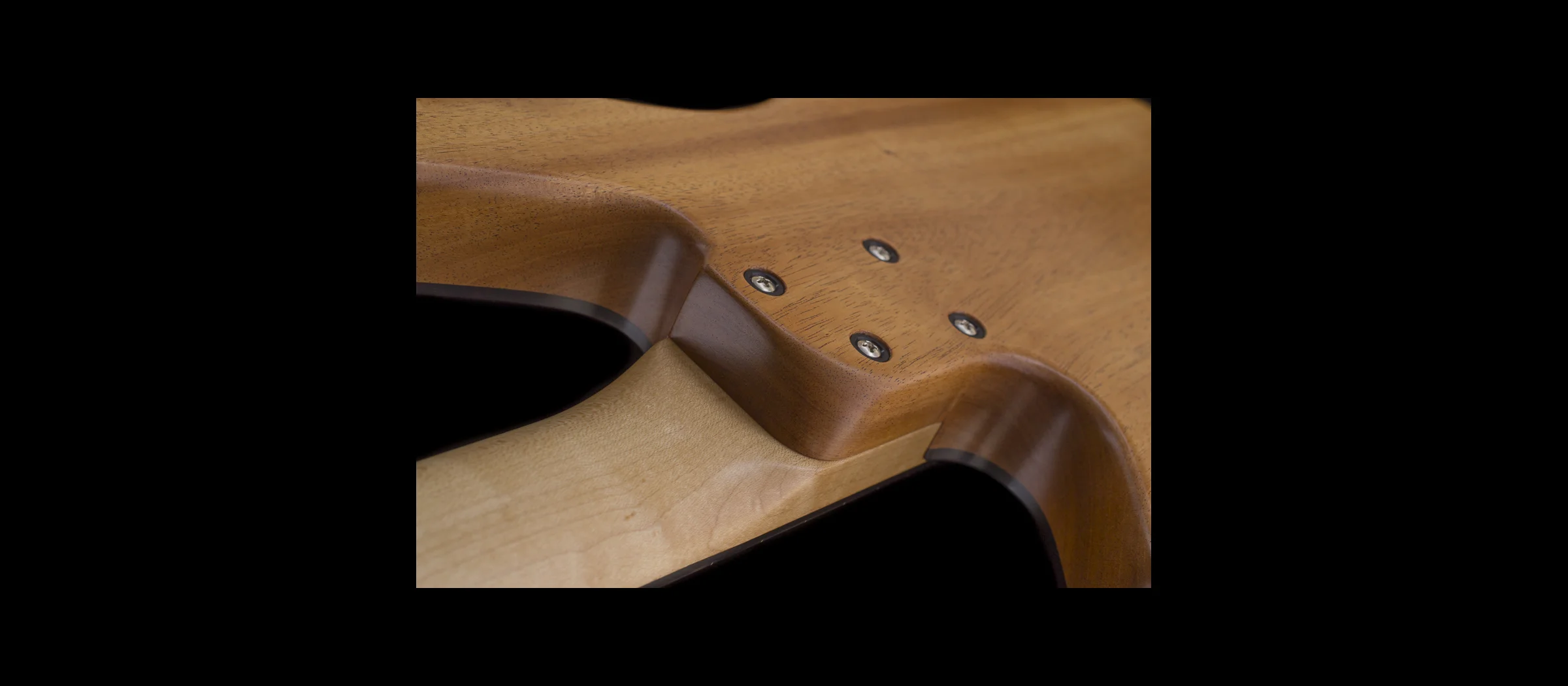 Mb-2-koa-detail-S.jpg