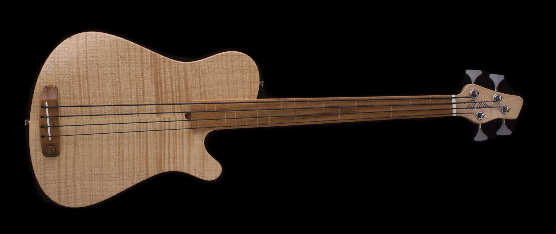 Mouse 30 Maple Fretless Short Scale Bass #1497