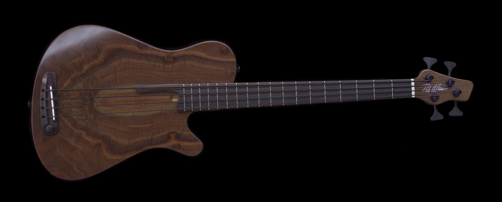 Mouse 30f Walnut (Fretted) Short Scale Bass #1514