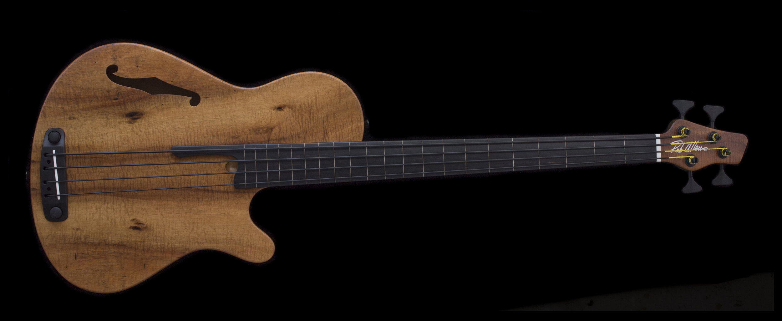 Deep 4 Koa Fretless Bass#1518