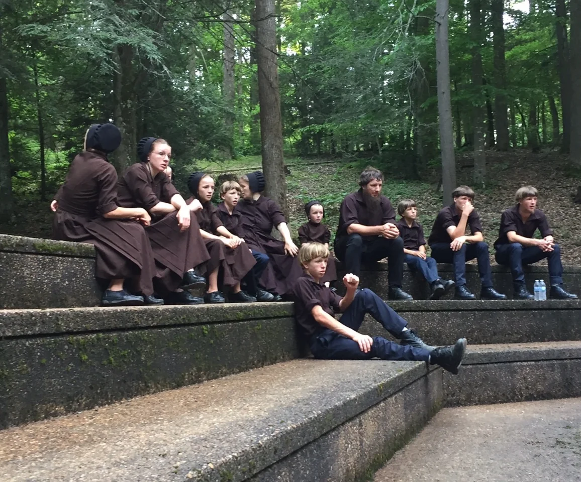 Large Amish family behind us. Norm introduced himself and we got to talking. They are originally from Northern Indiana and then Ohio but now from Eastern Kentucky. They didn't come here by horse and buggy, hiring someone to bring them here. We got t…