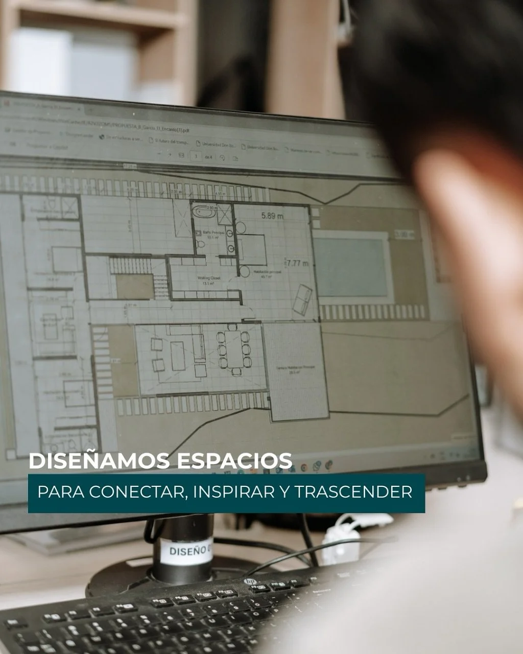 En BAU creemos que la arquitectura no se trata solo de construir, sino de crear experiencias. 

Cada proyecto nace del paisaje y se convierte en un espacio donde habitar significa conectar, inspirar y trascender.