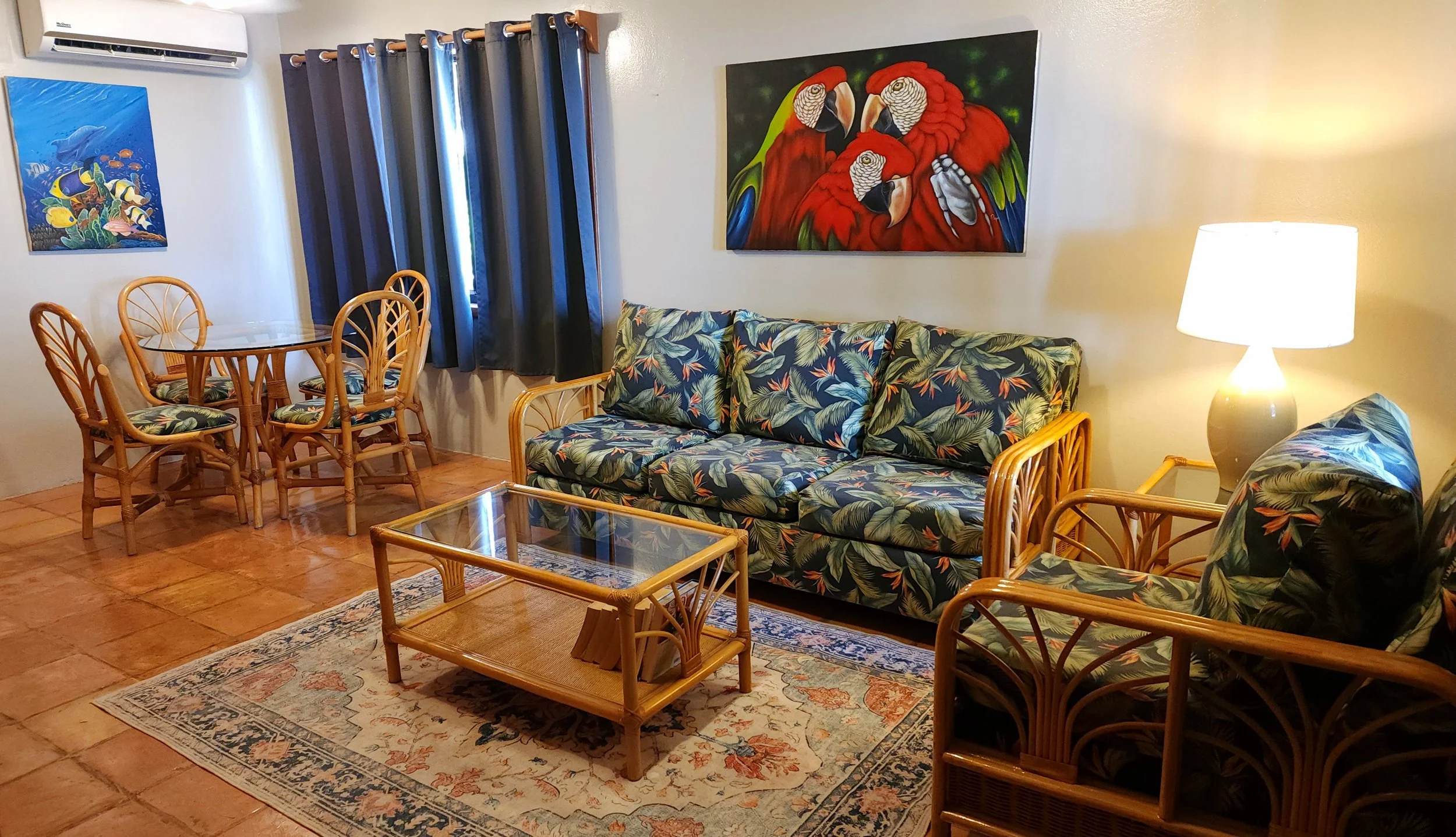 livingroom1.jpg