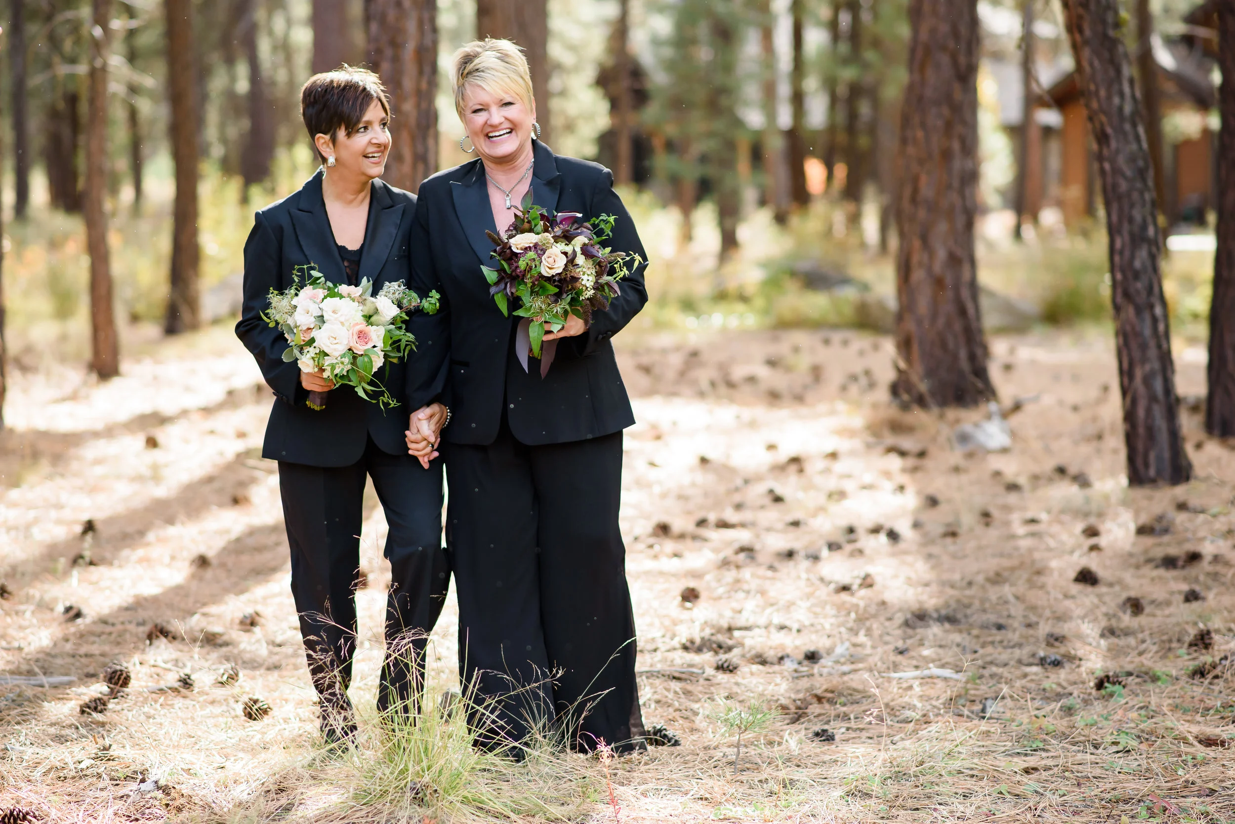 Sheila & Ramona's Sunriver Wedding Sneak Peek
